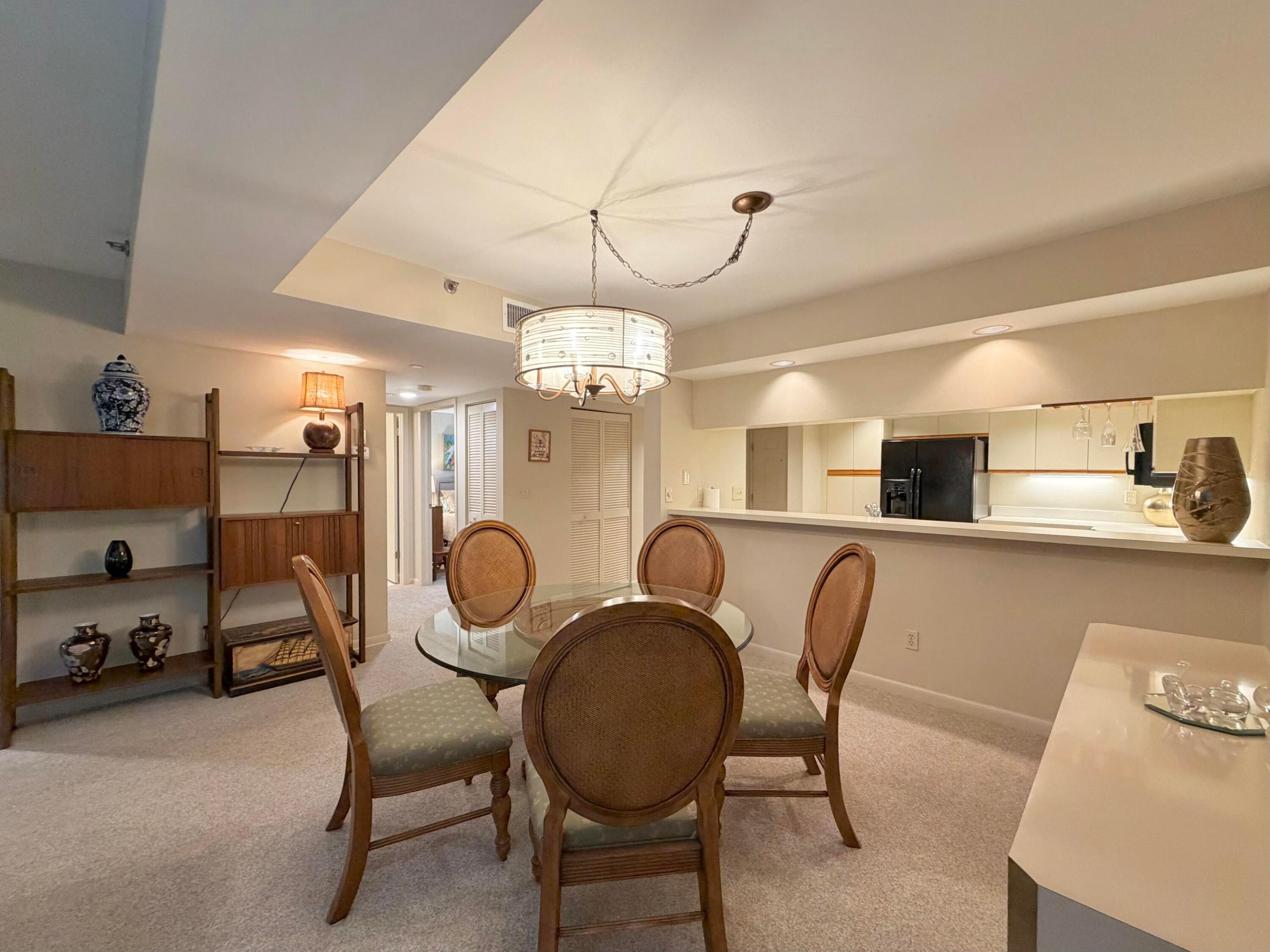 337 Oak Harbour Drive Property Photo 14