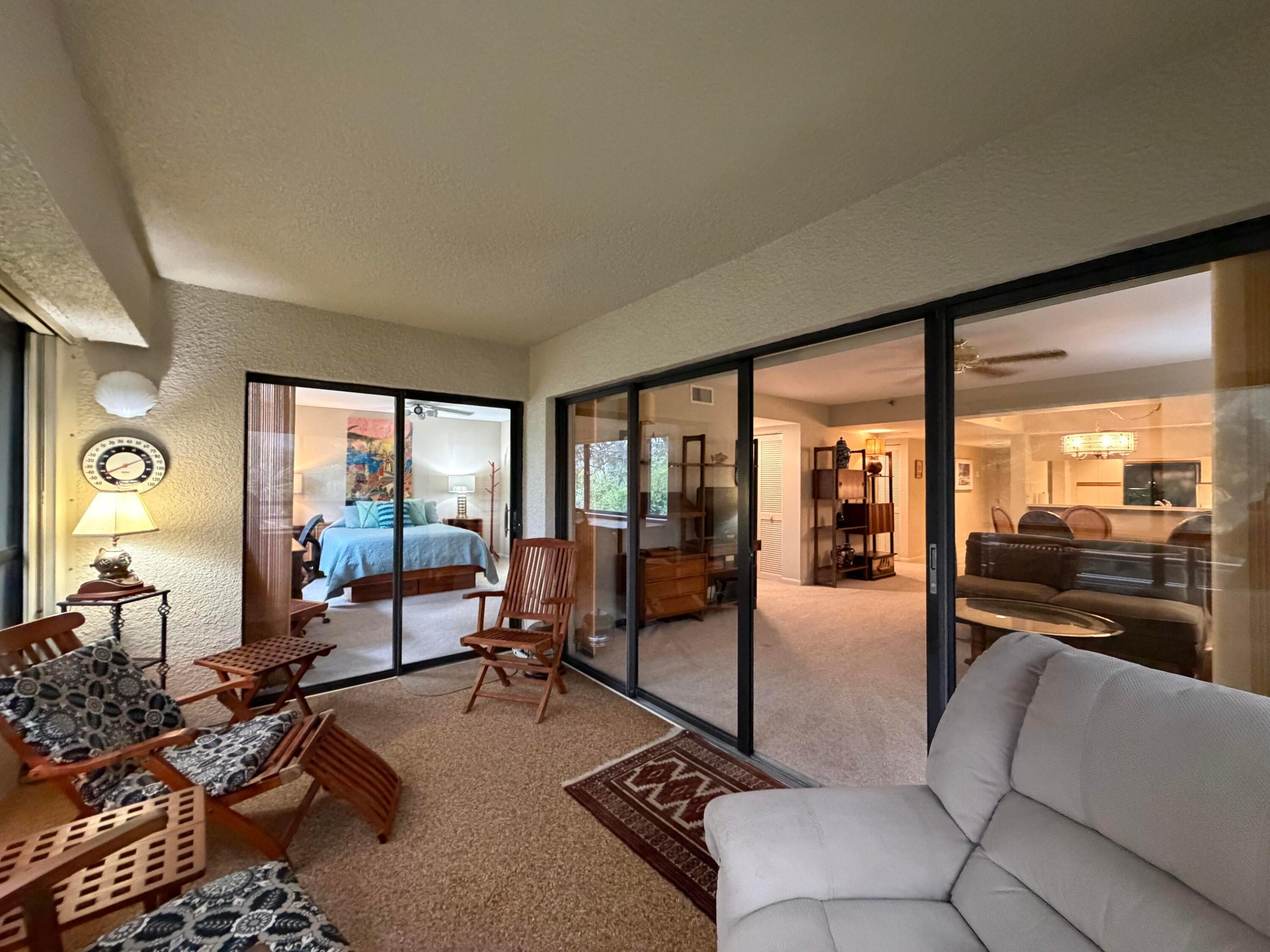 337 Oak Harbour Drive Property Photo 20