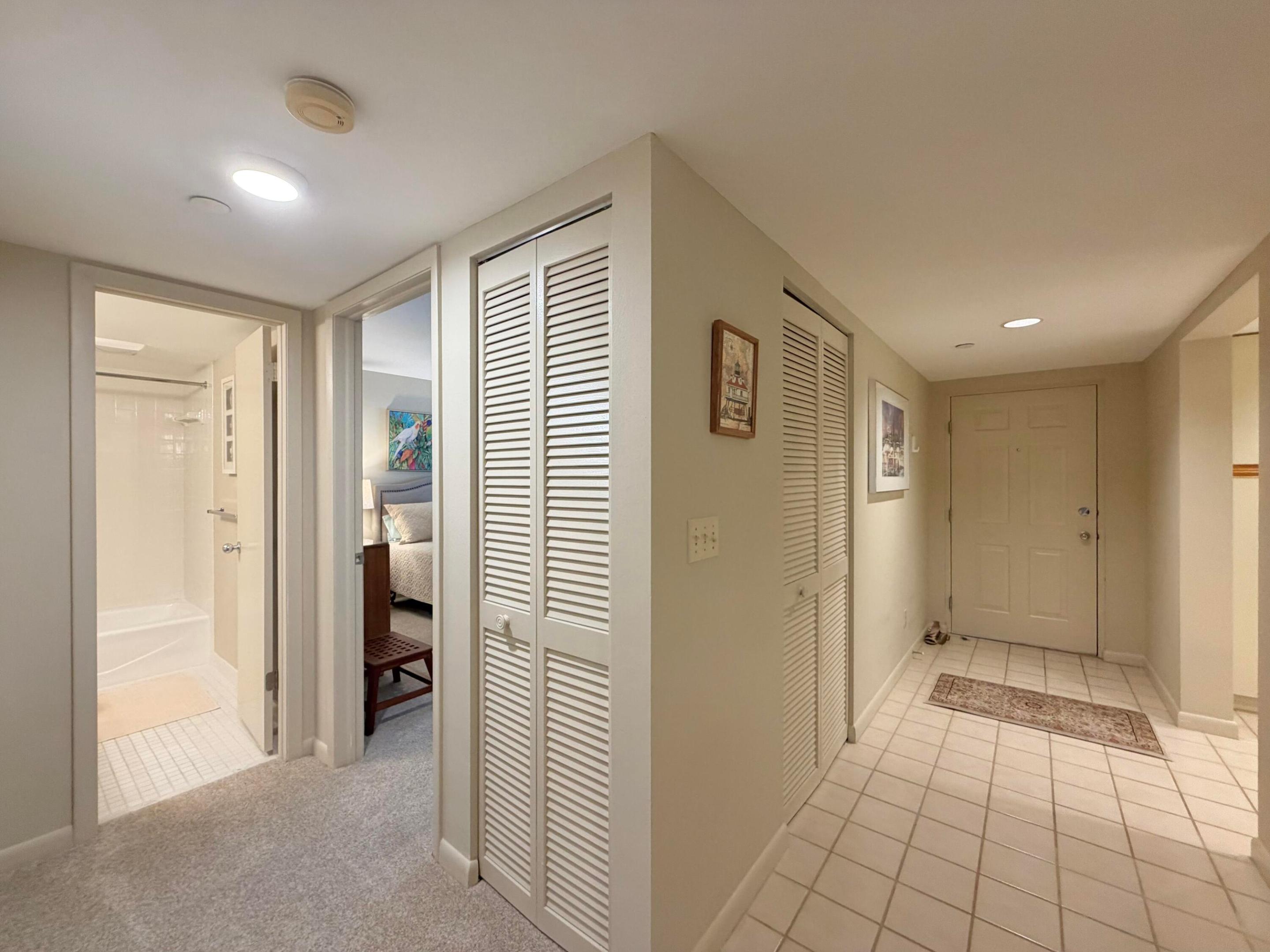 337 Oak Harbour Drive Property Photo 30