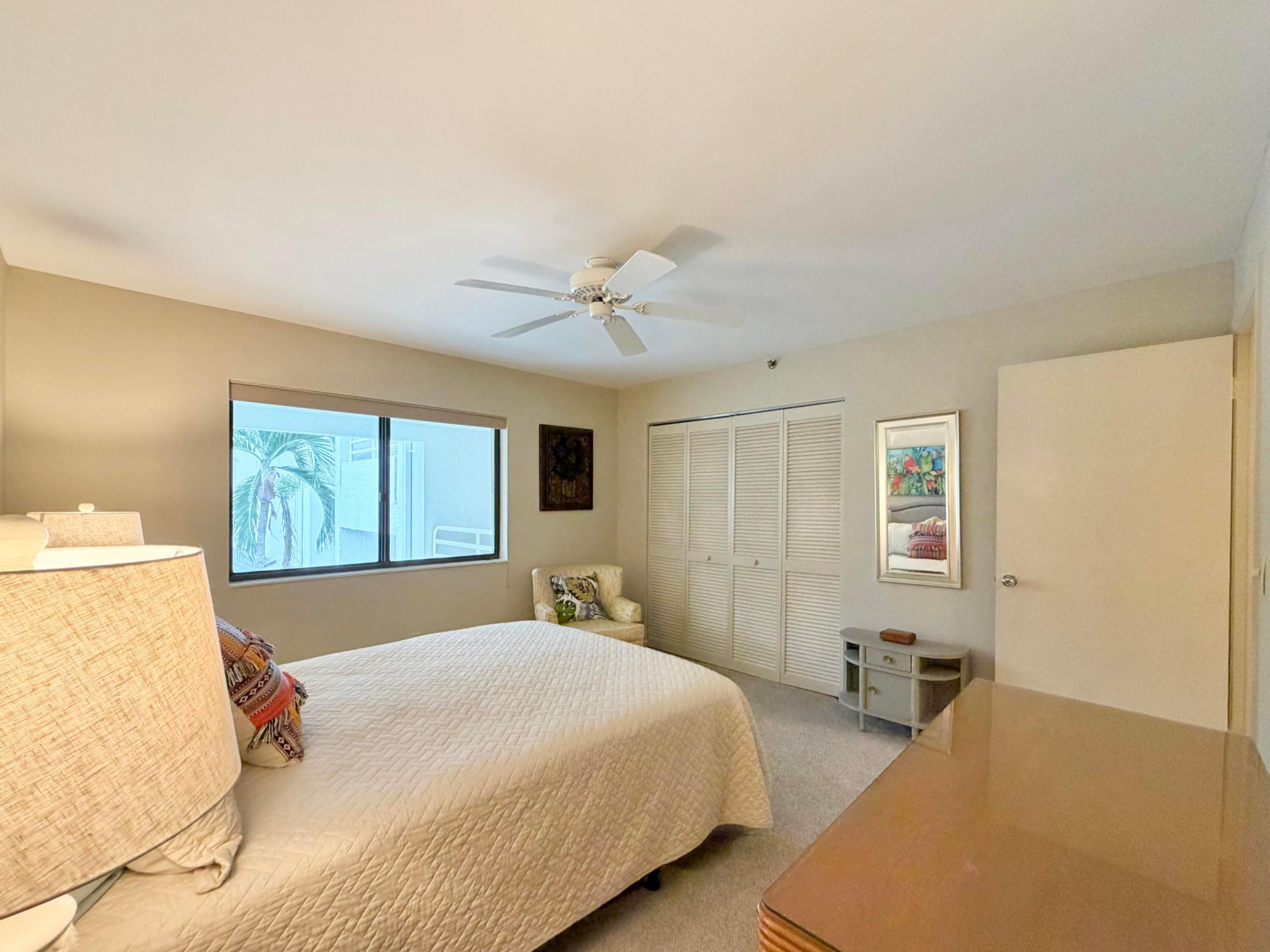 337 Oak Harbour Drive Property Photo 33