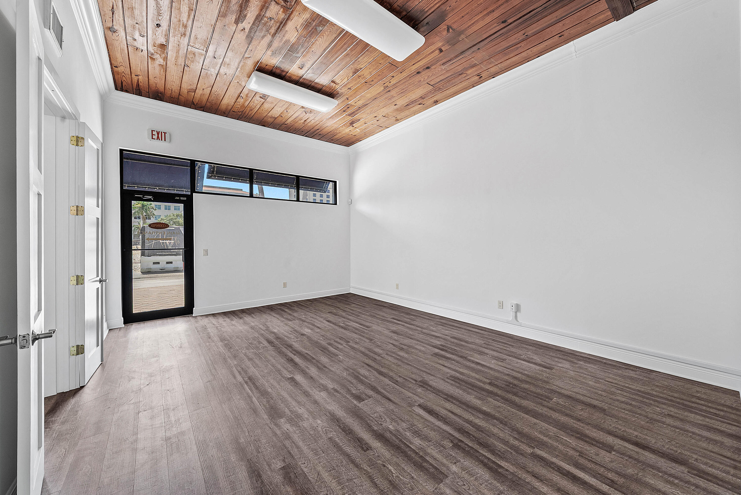127 E Boca Raton Road Property Photo 15