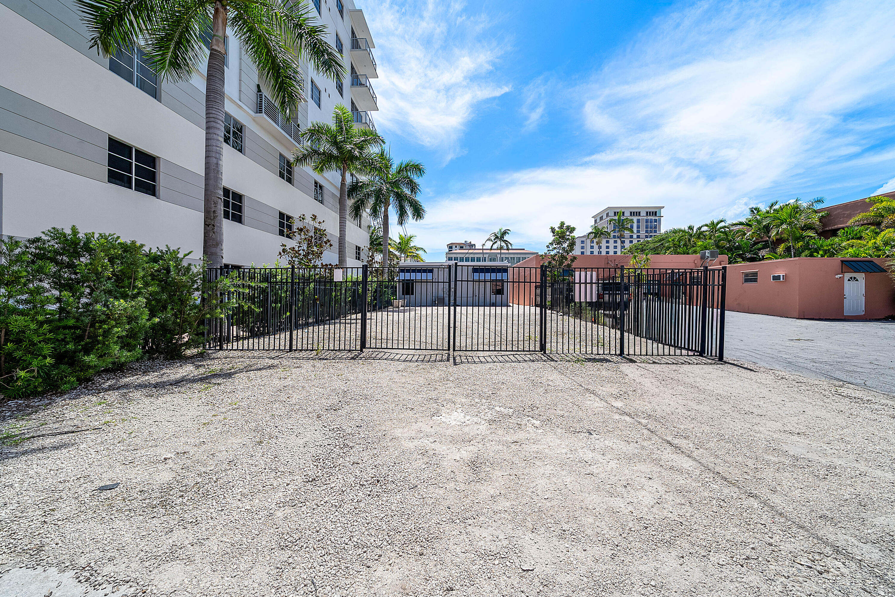 127 E Boca Raton Road Property Photo 24