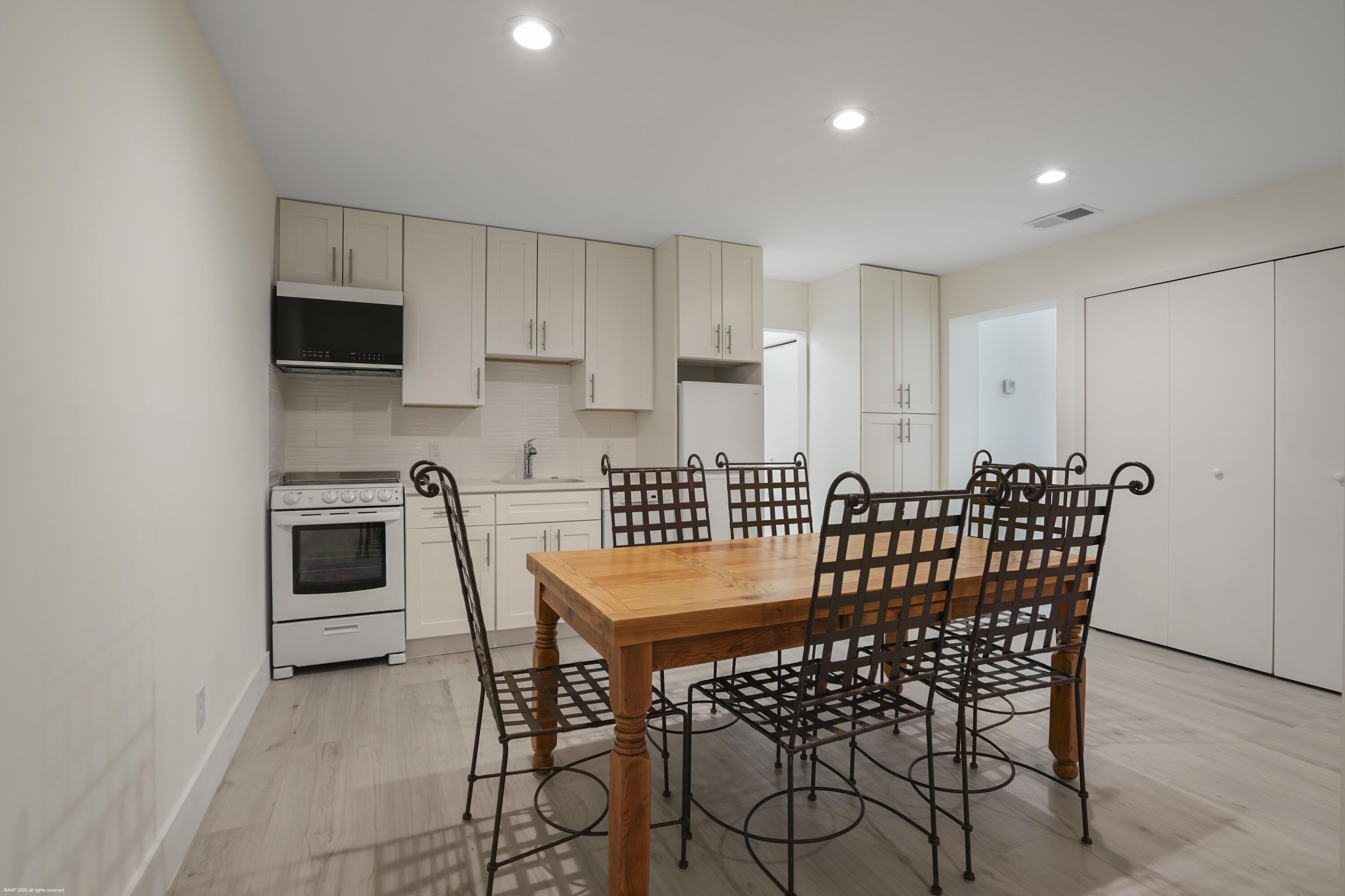 3516 Hanover Circle Property Photo 16