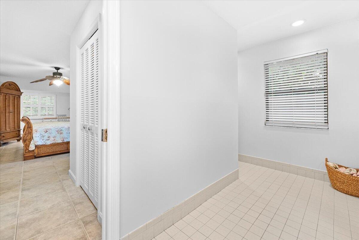 101 Timber Lane Property Photo 17