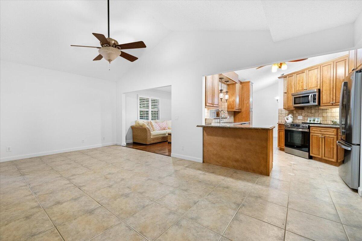 101 Timber Lane Property Photo 29