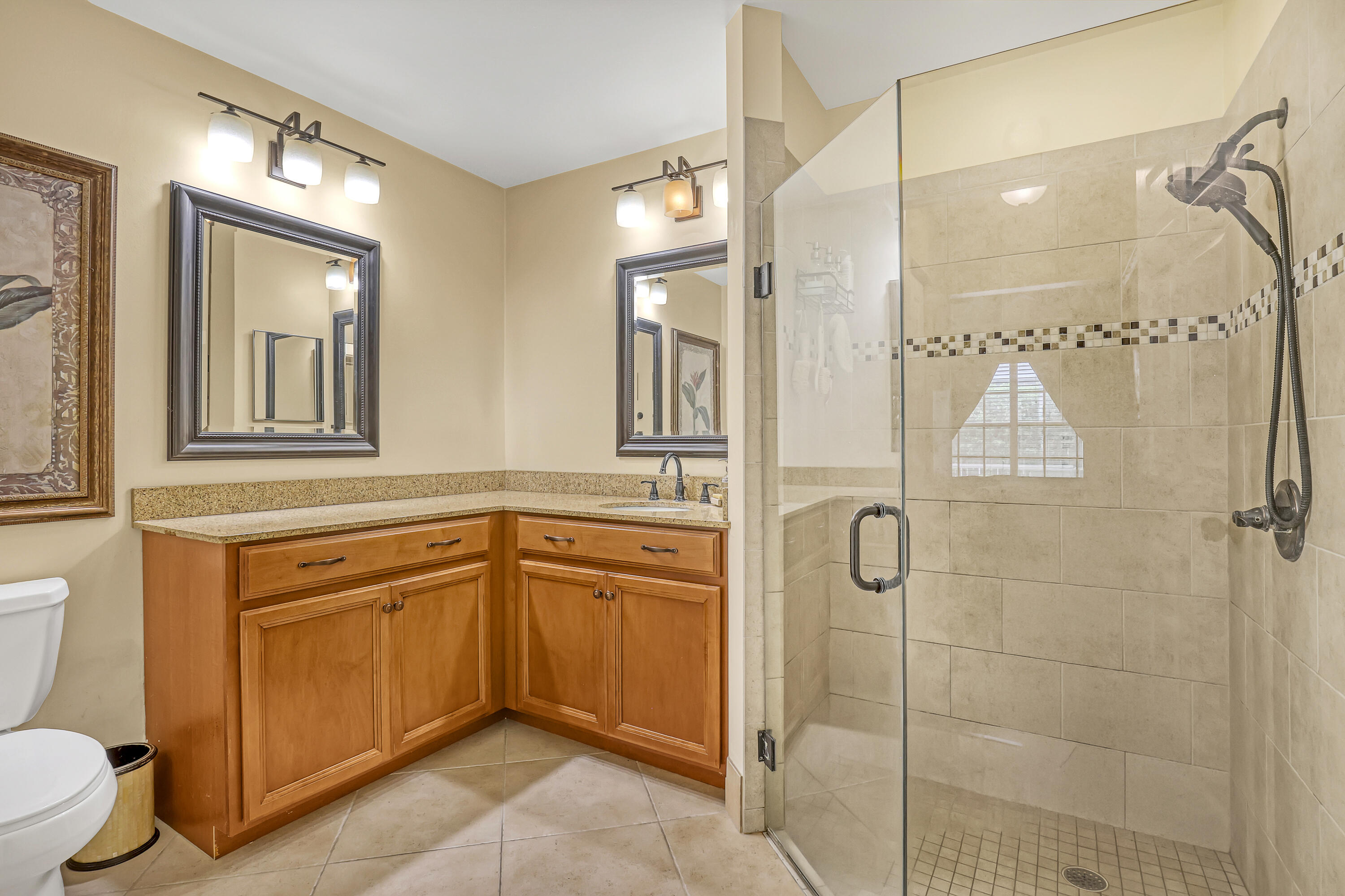 949 Honeytree Lane A Property Photo 14