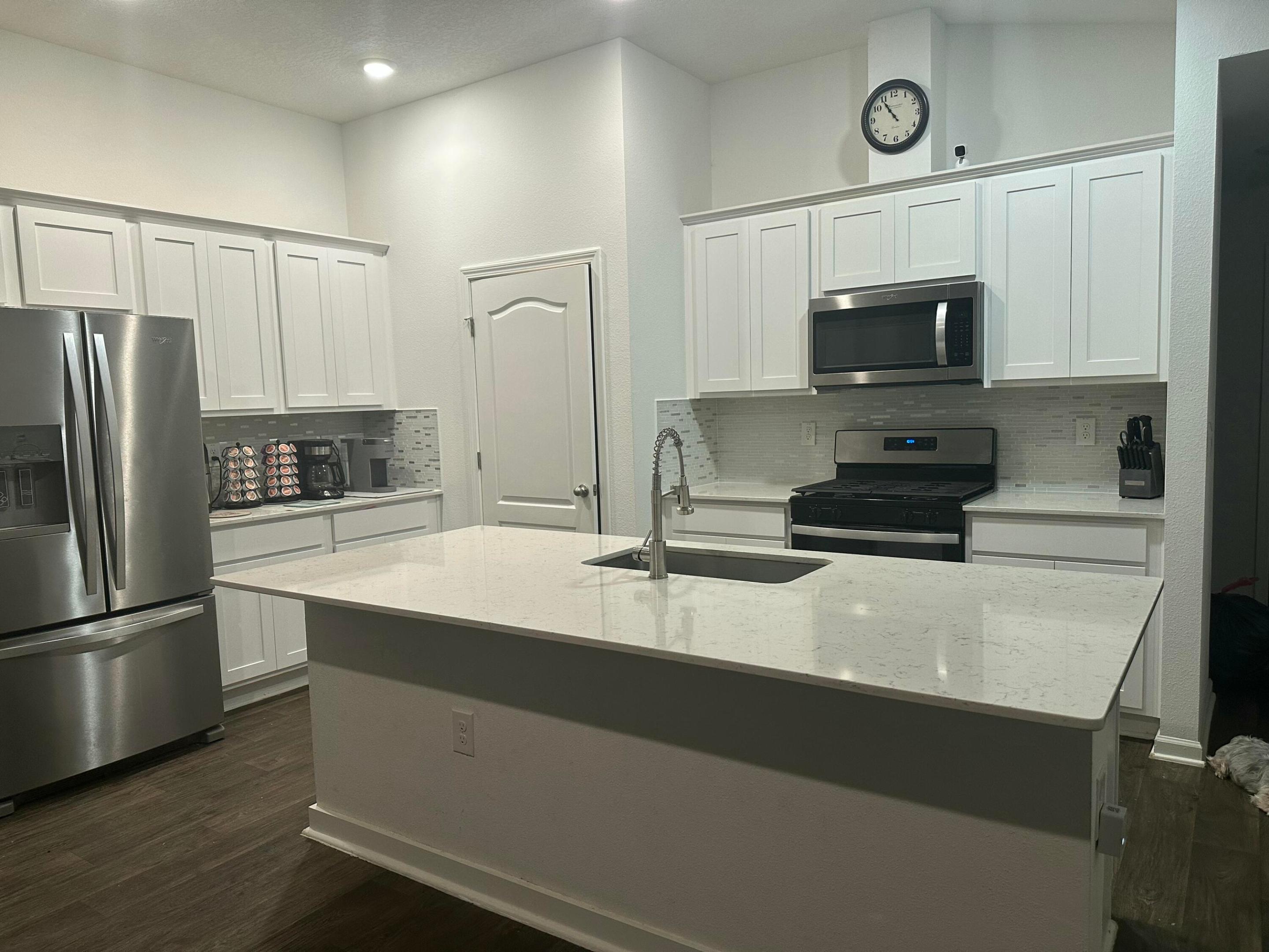 1 Caddy Court Property Photo 12