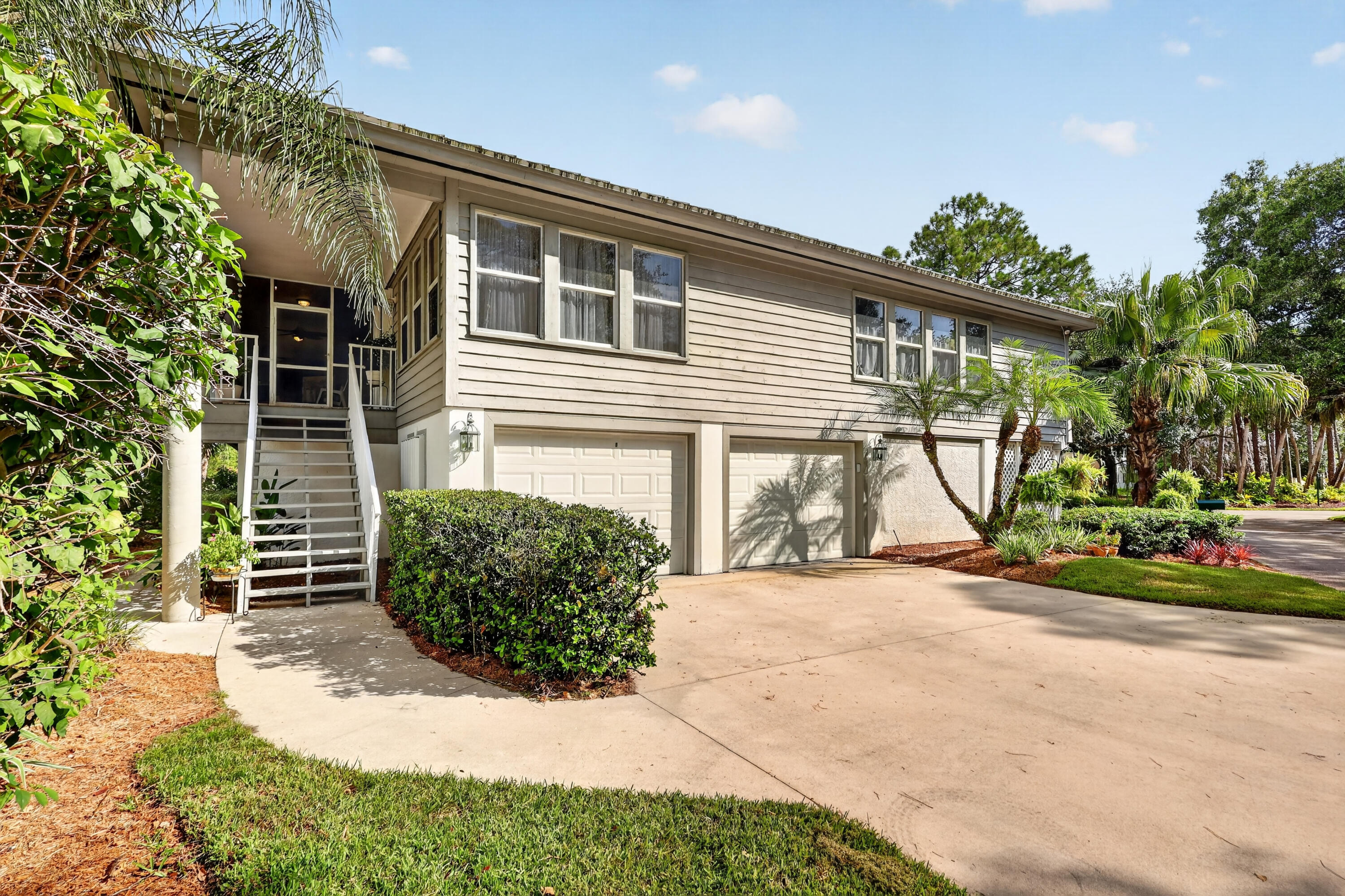 7194 HAWKS VIEW Trail