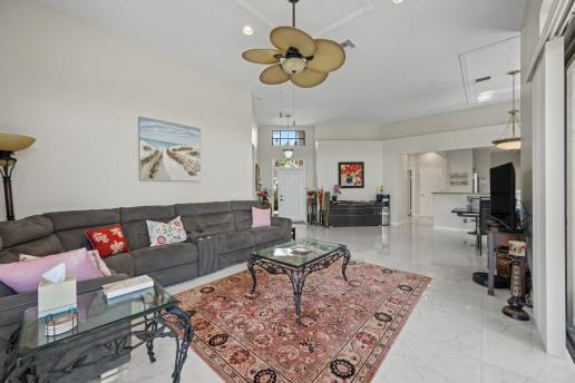 4465 Barclay Fair Way Property Photo 8