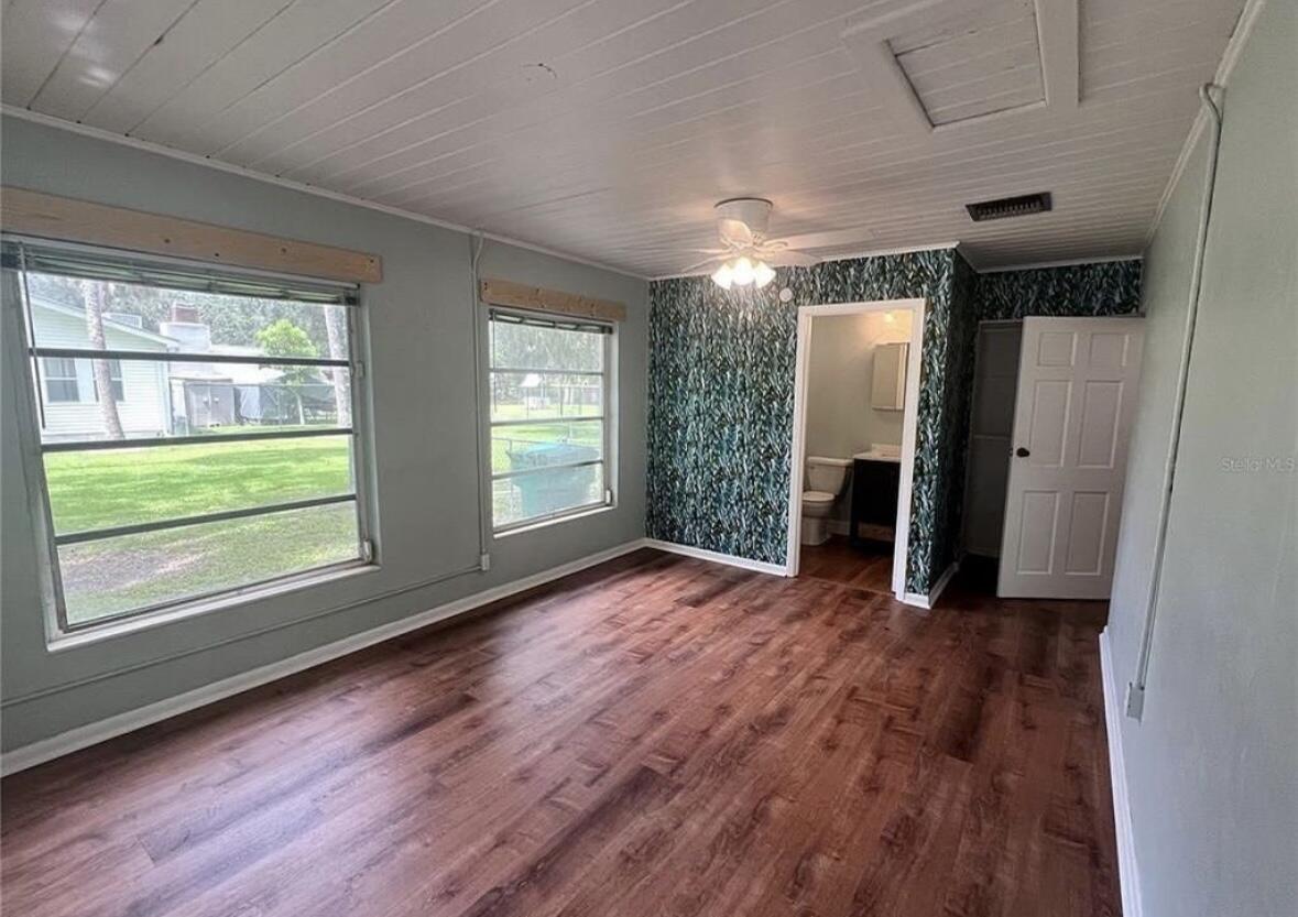 1903 Sw 3rd Avenue Property Photo 11