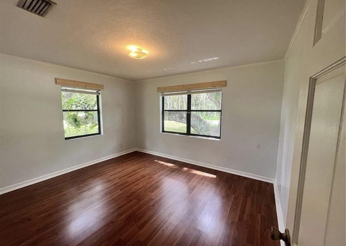 1903 Sw 3rd Avenue Property Photo 12