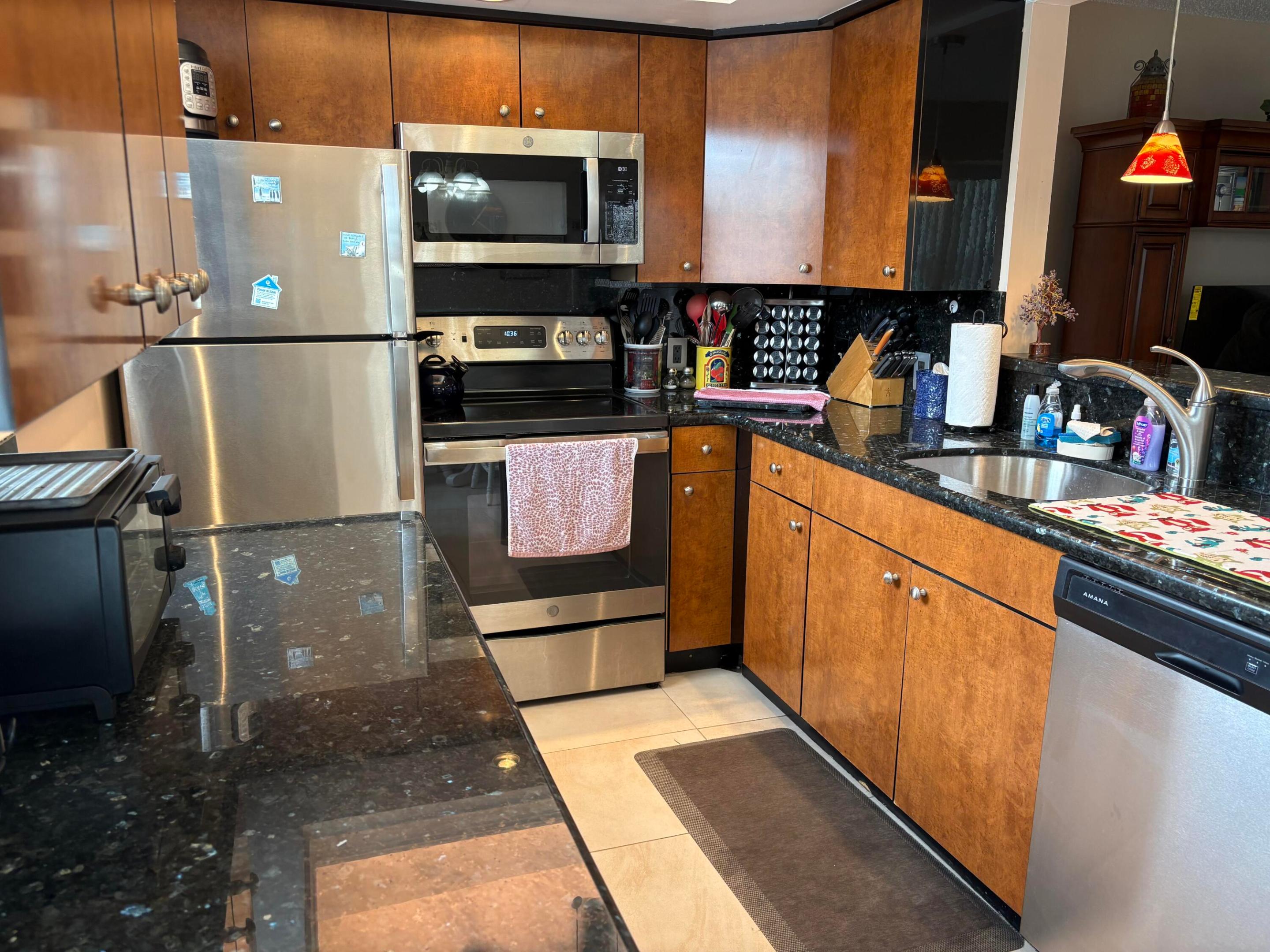 369 I Preston Drive Property Photo 1