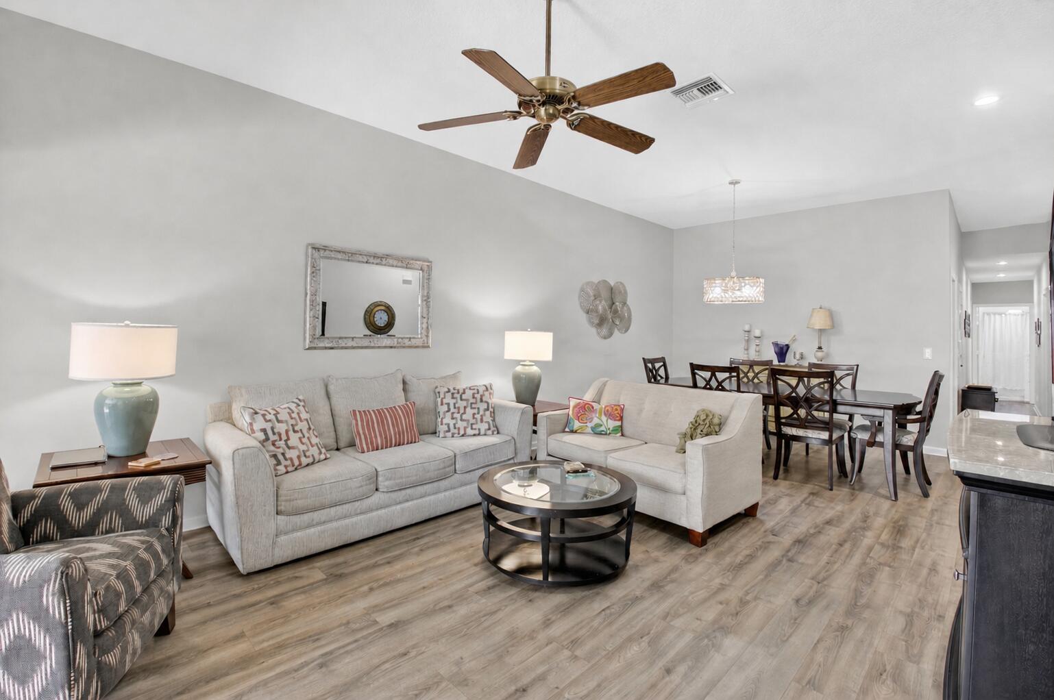 8446 Via Serena Property Photo 8