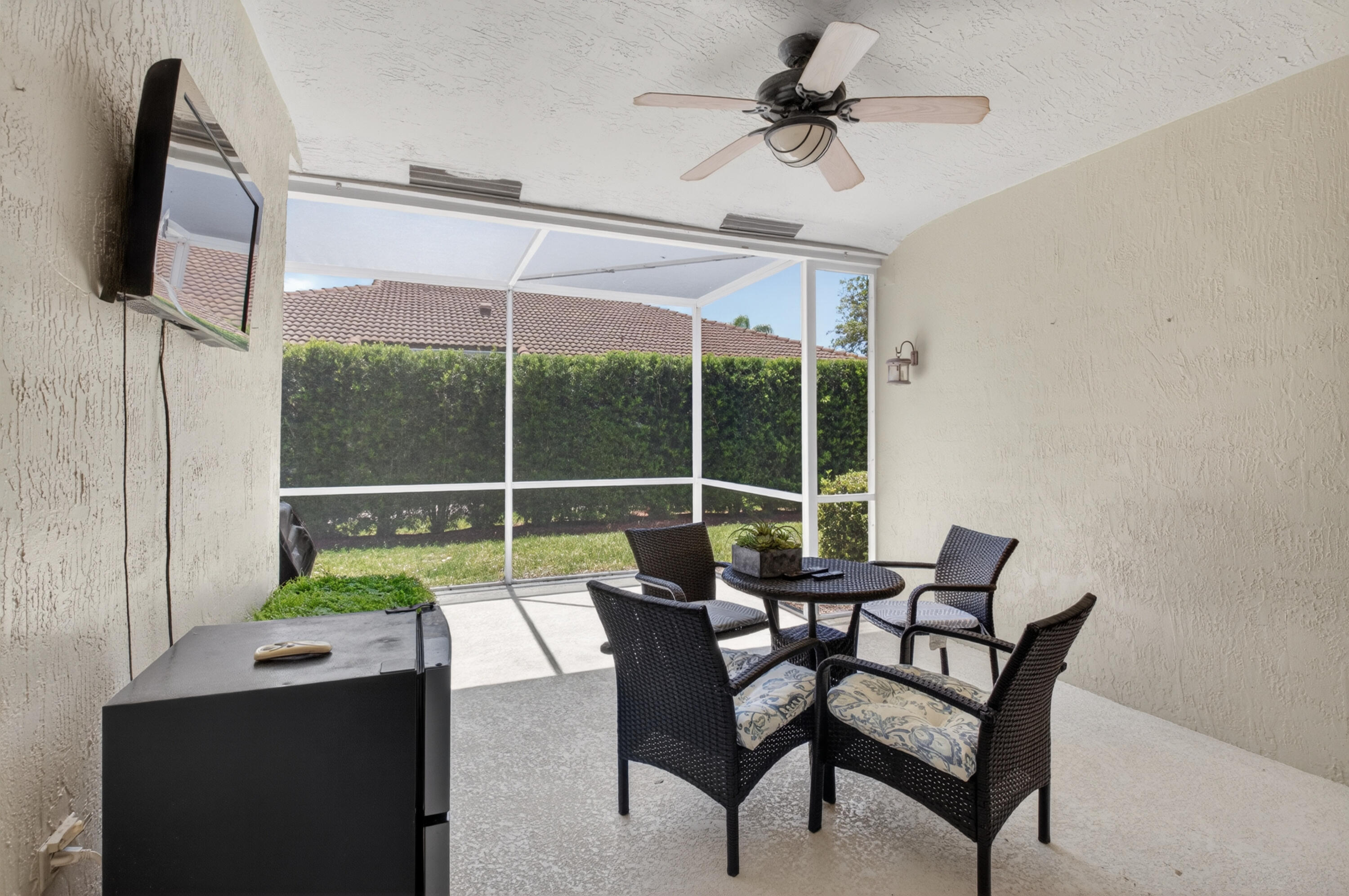 8446 Via Serena Property Photo 18