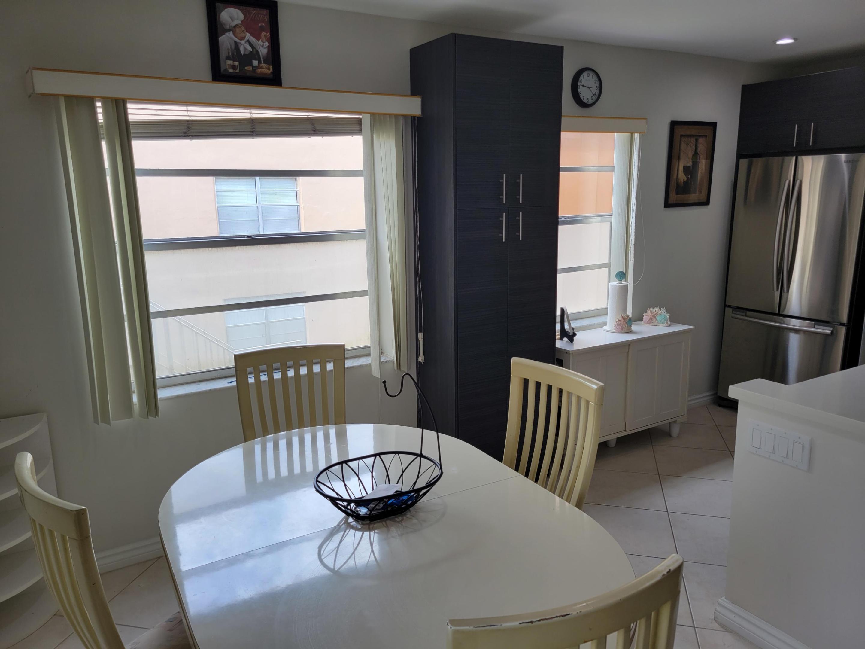 662 Burgundy N Property Photo 5