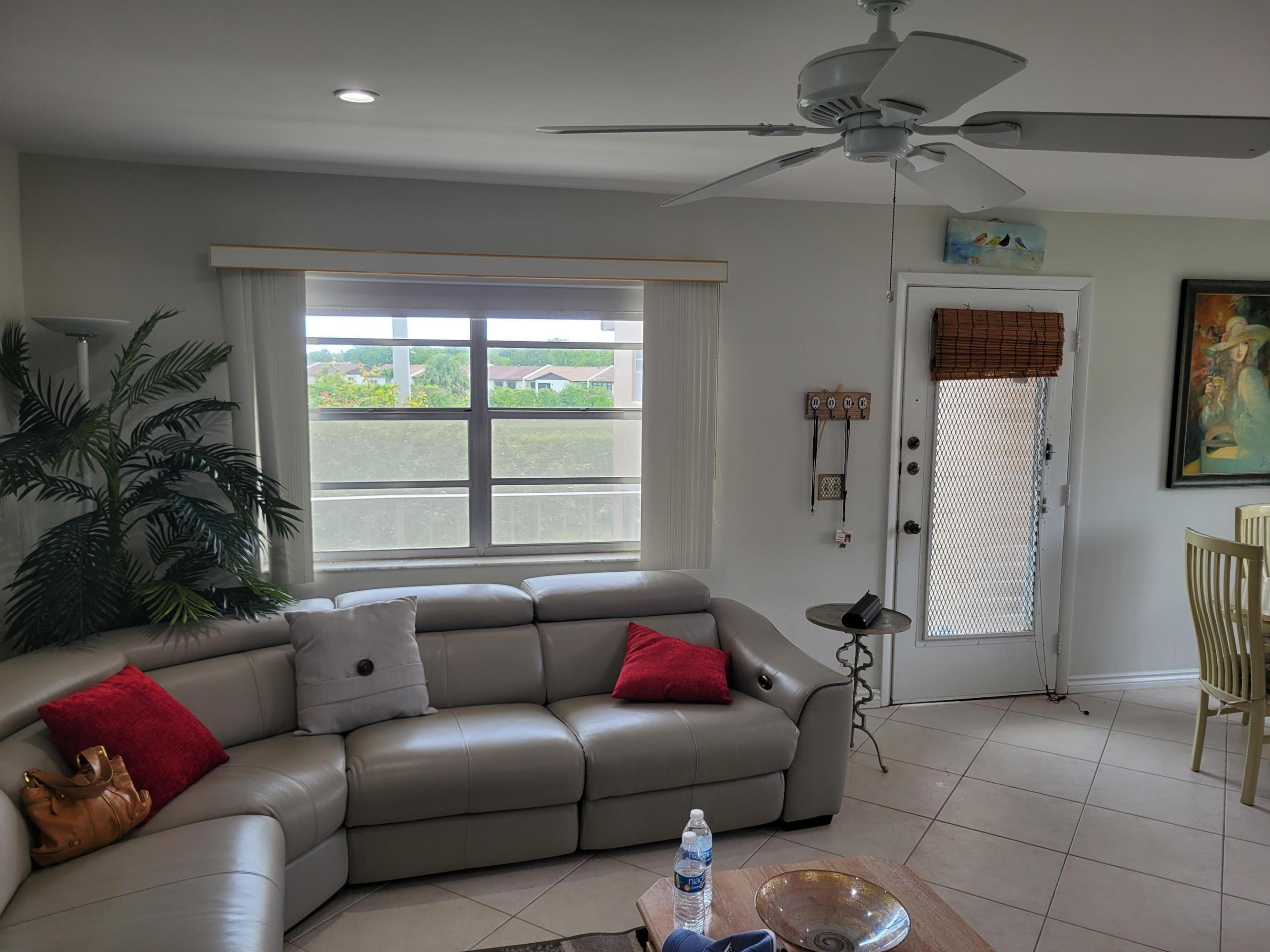 662 Burgundy N Property Photo 8