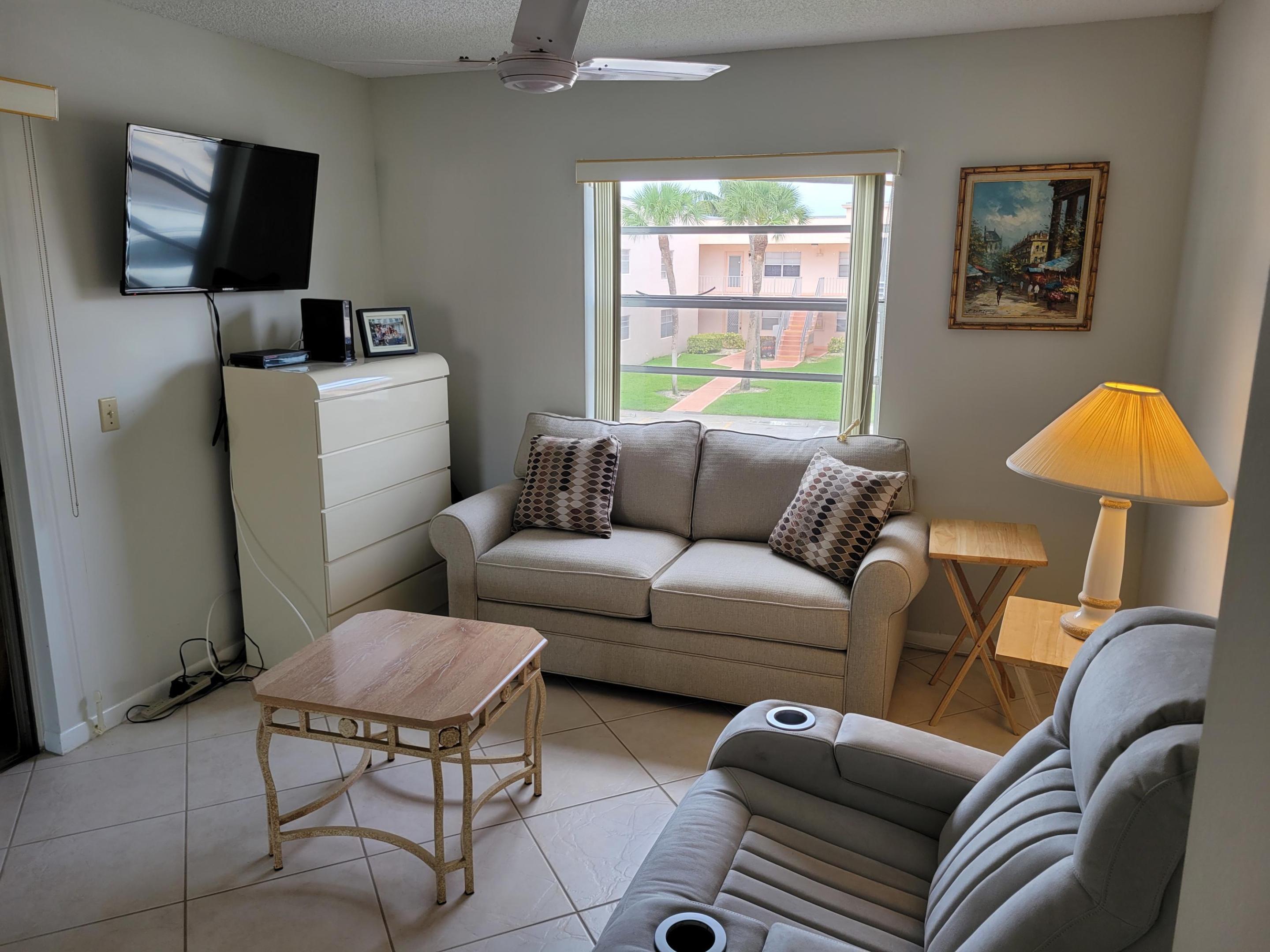 662 Burgundy N Property Photo 14