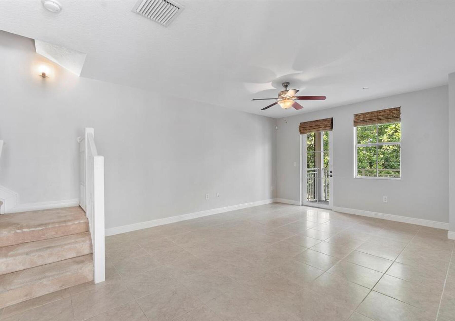 400 Sw 14th Avenue Property Photo 9