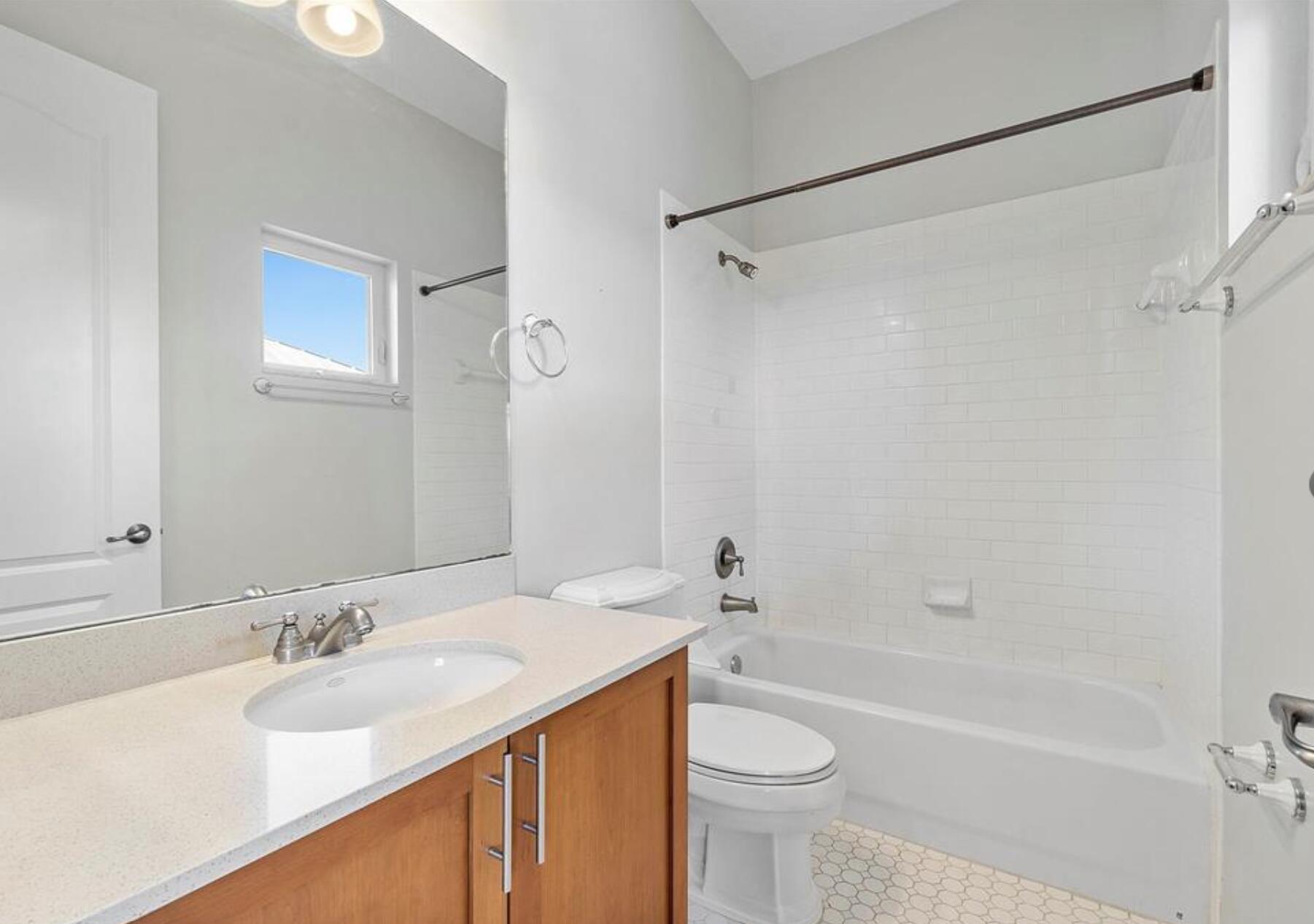400 Sw 14th Avenue Property Photo 22
