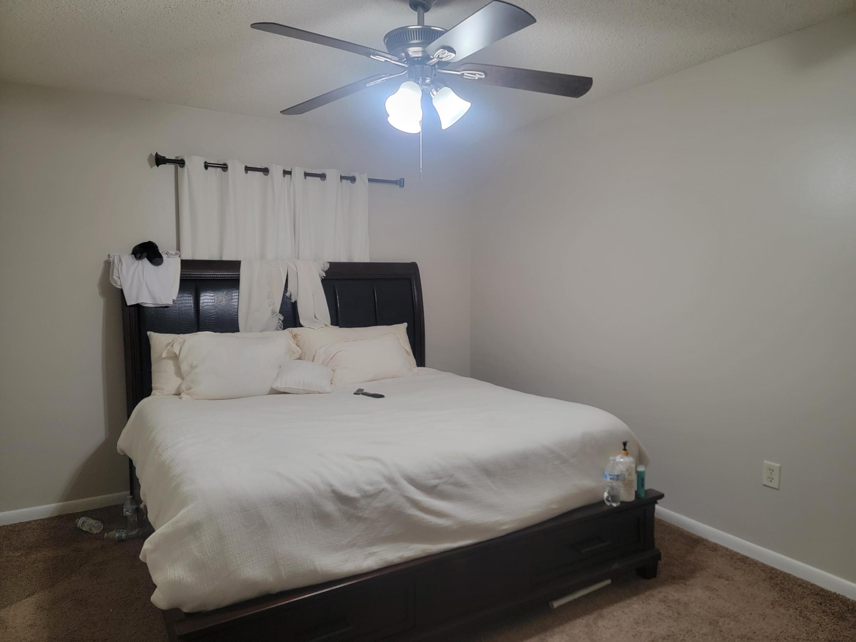 2001 Oleander Boulevard C Property Photo 7