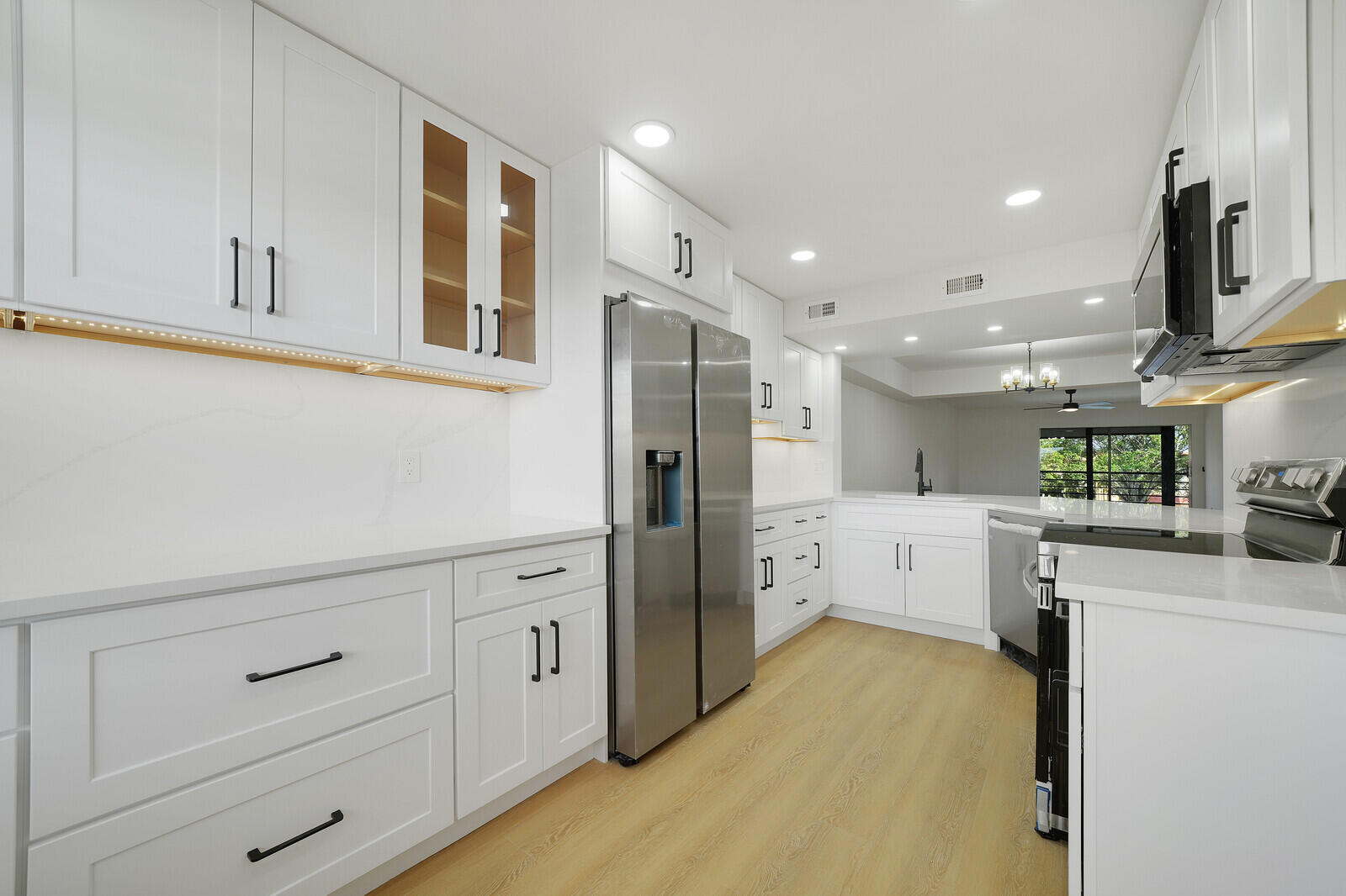 23345 Carolwood Lane 406 Property Photo 2