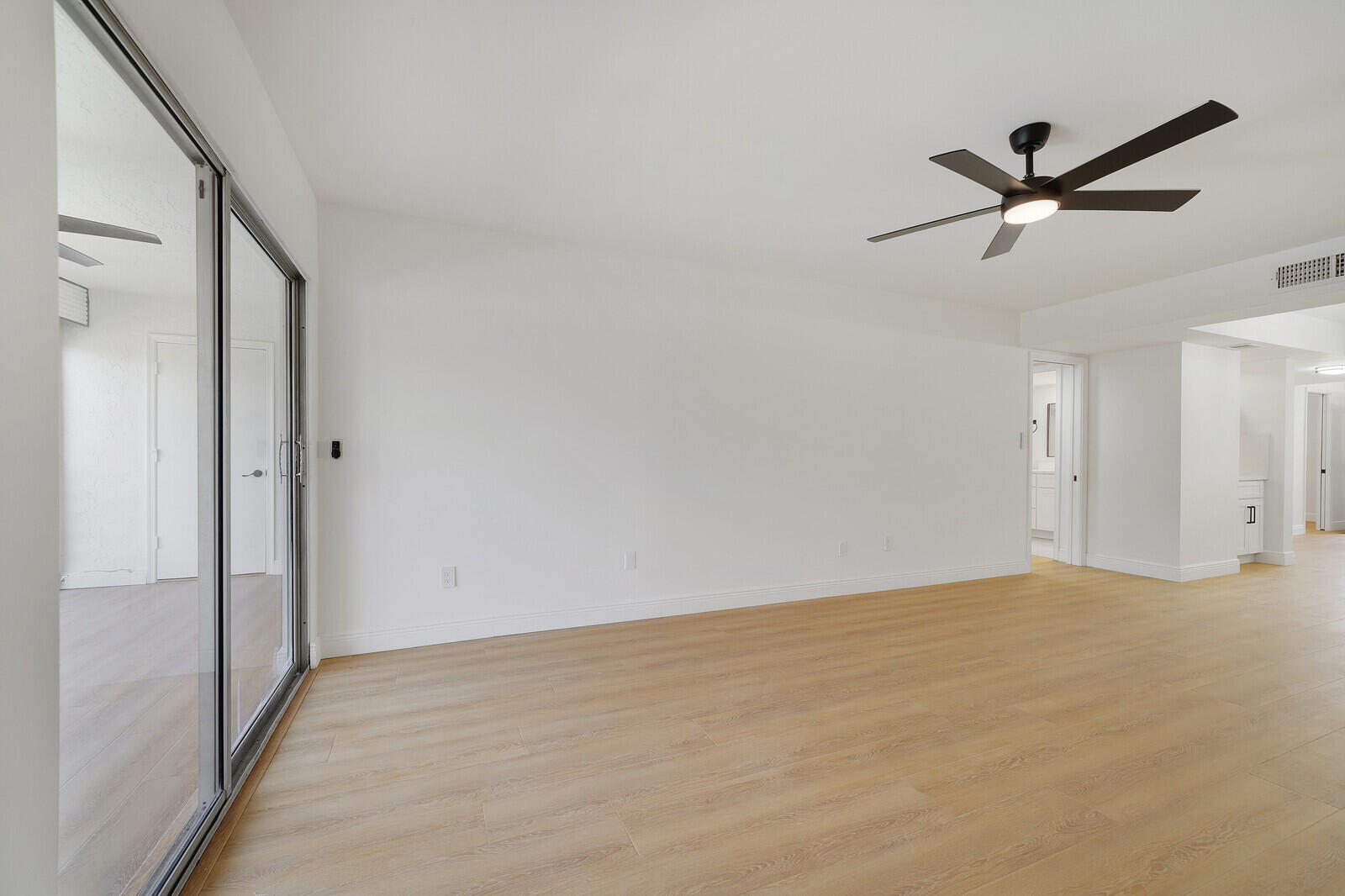 23345 Carolwood Lane 406 Property Photo 12