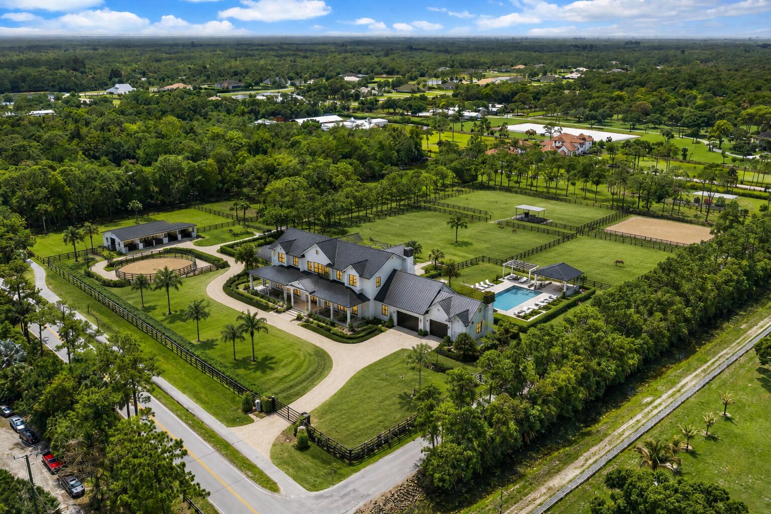 16411 Jupiter Farms Road Property Photo 3