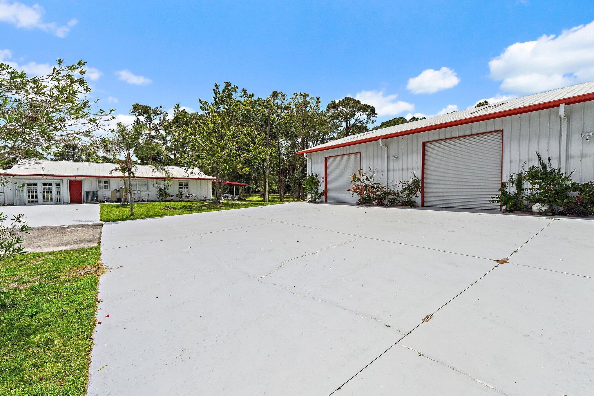 16411 Jupiter Farms Road Property Photo 17