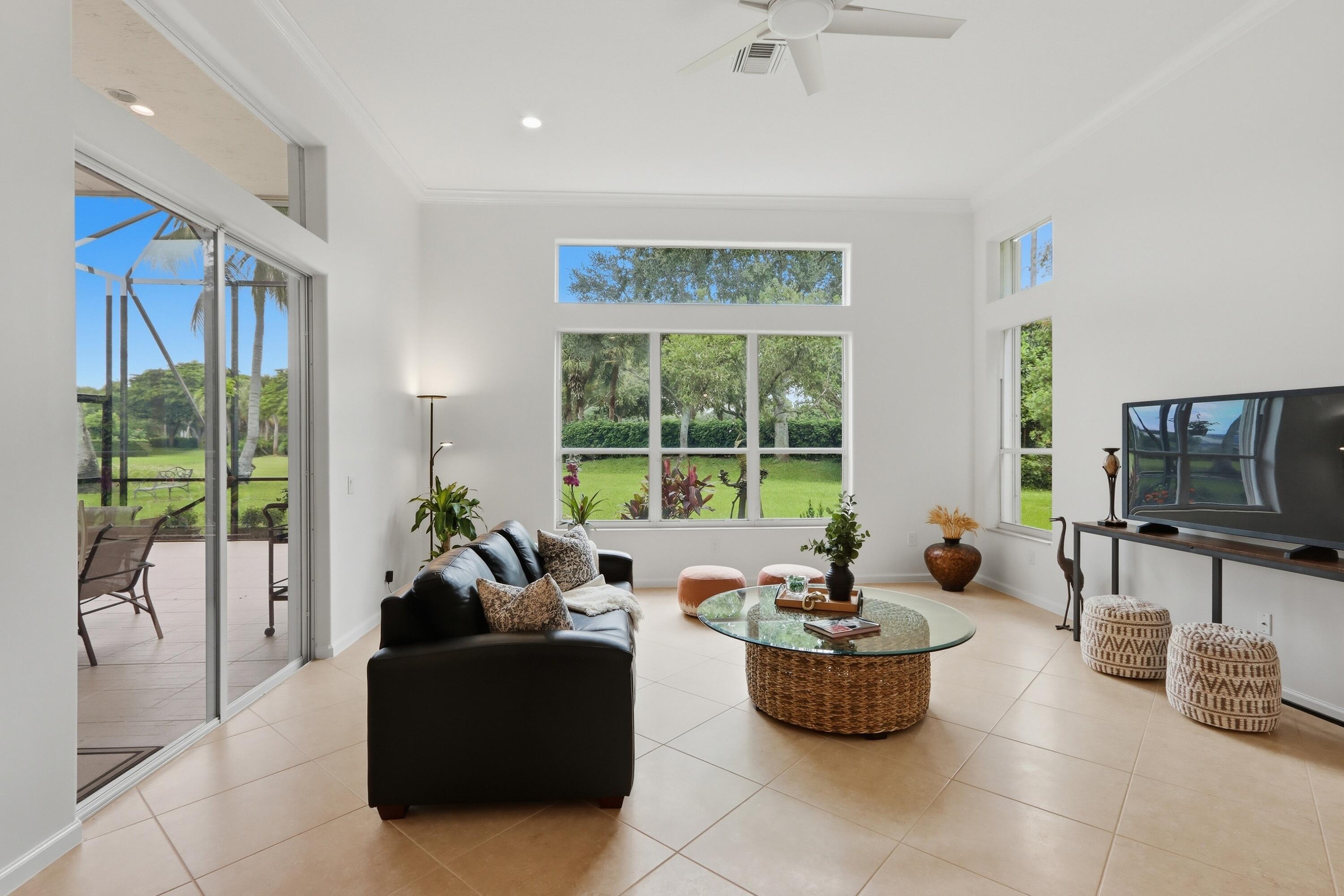 6812 Molakai Circle Property Photo 17