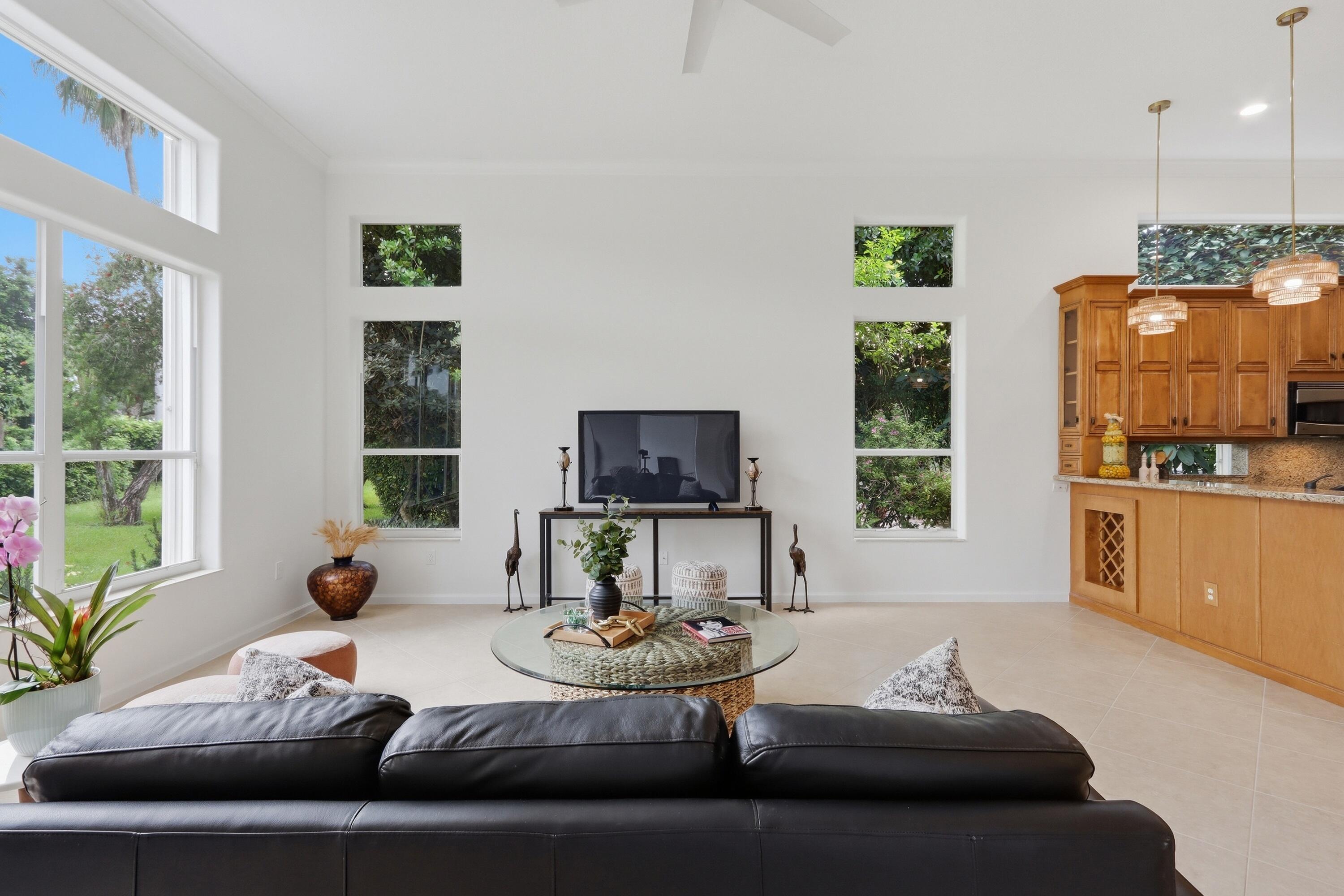 6812 Molakai Circle Property Photo 18