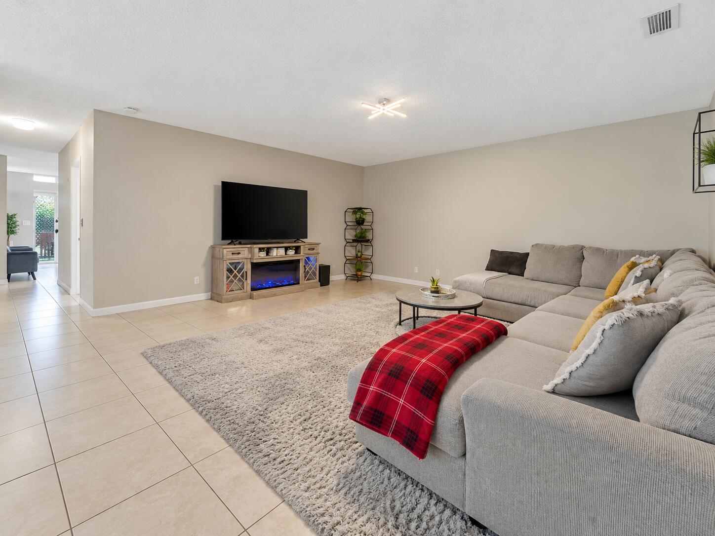 12230 Dartmoor Drive Property Photo 1
