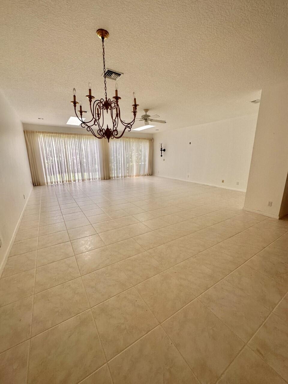 6758 Via Regina Property Photo 15