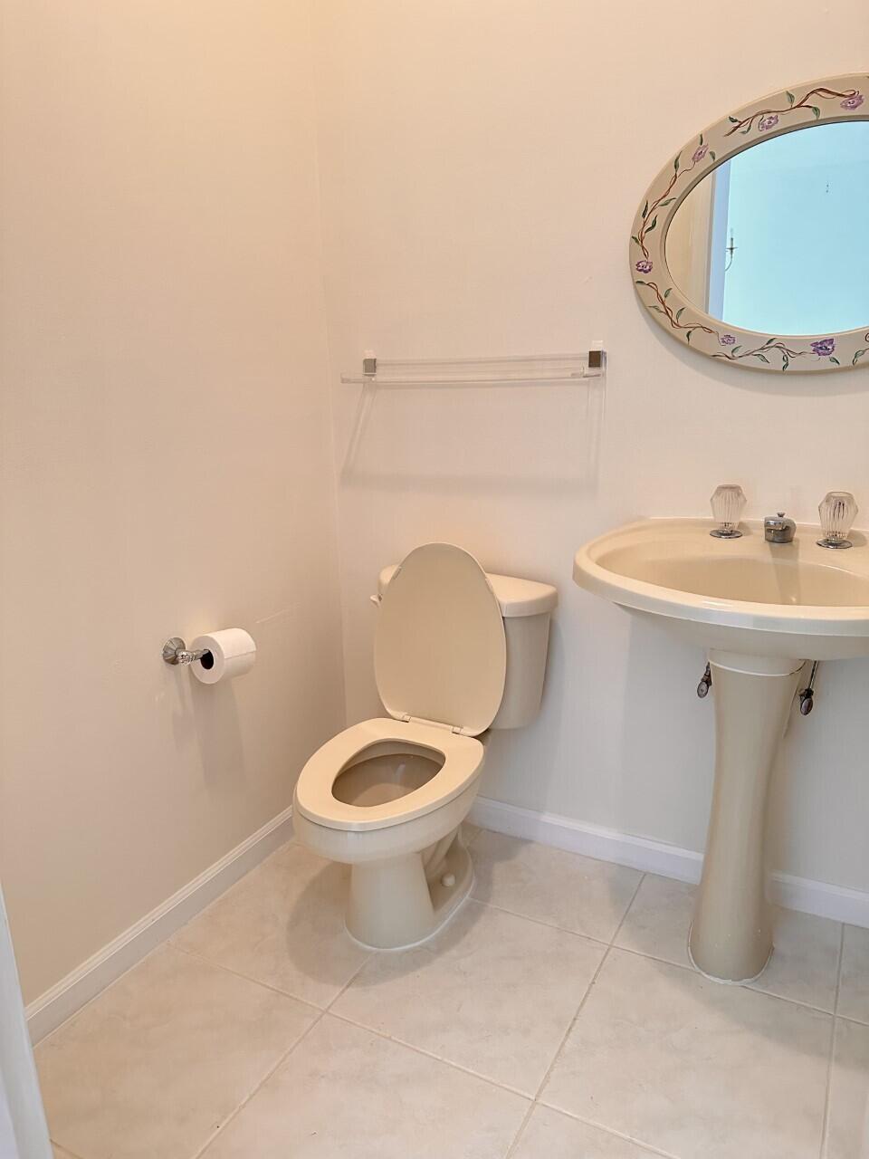 6758 Via Regina Property Photo 17