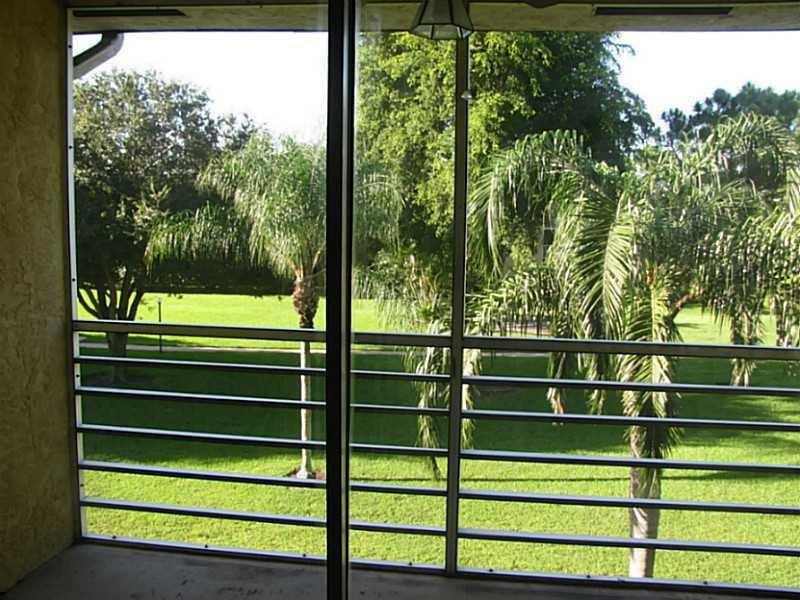 2000 SPRINGDALE Boulevard 311 Property Photo 1