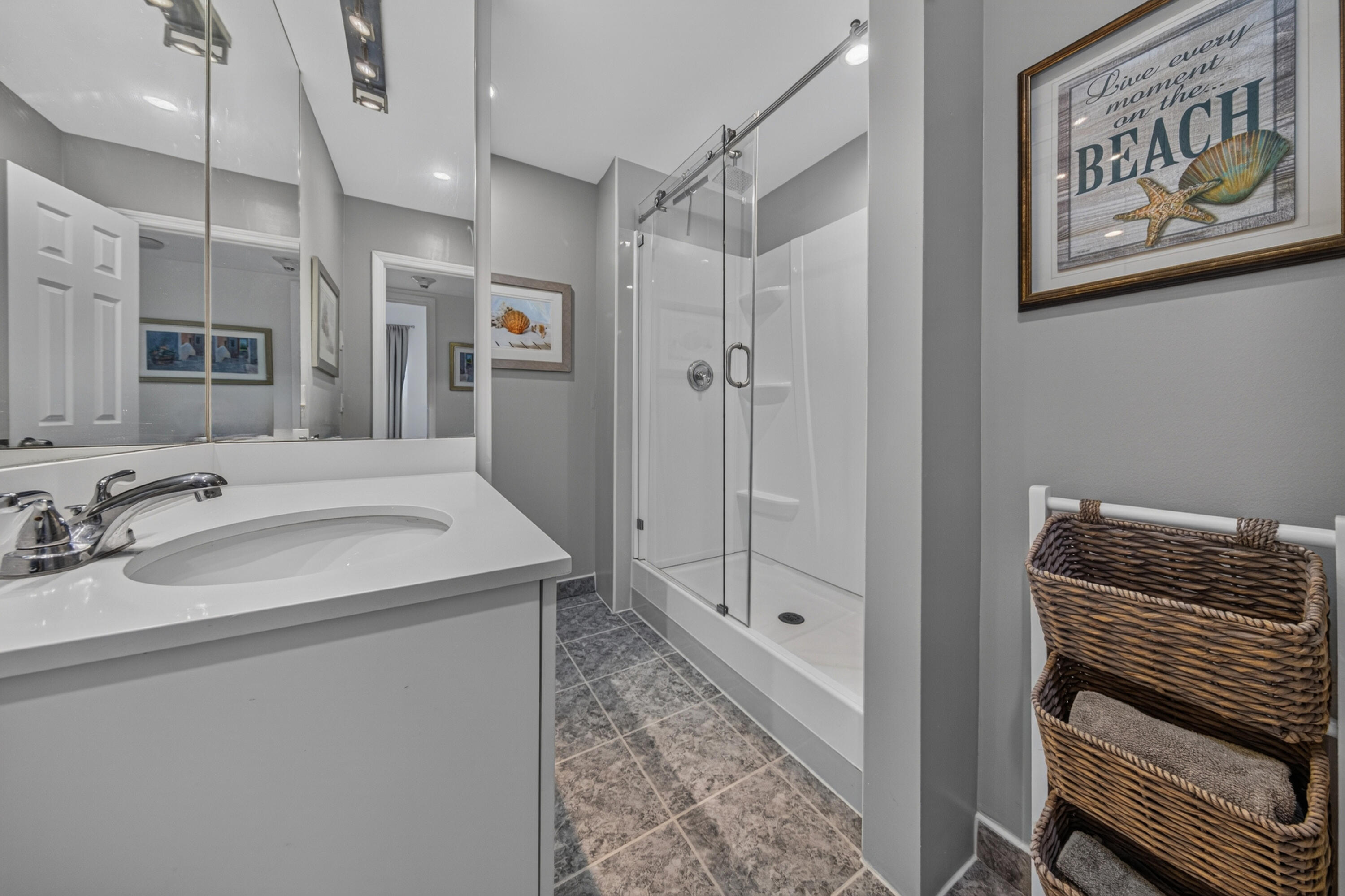 1 Las Olas Circle 1507 Property Photo 12