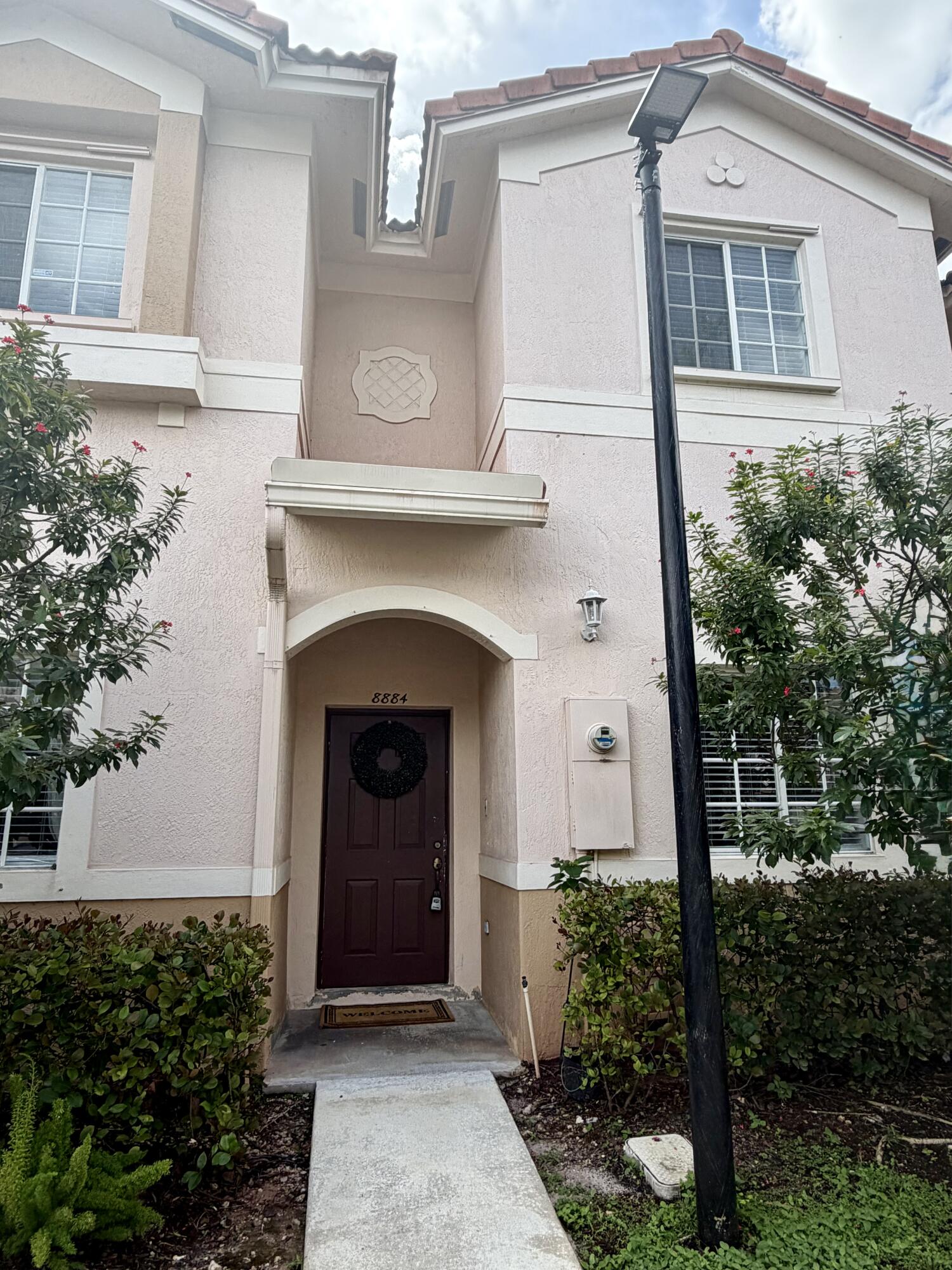 8884 N Isles Circle Property Photo 1