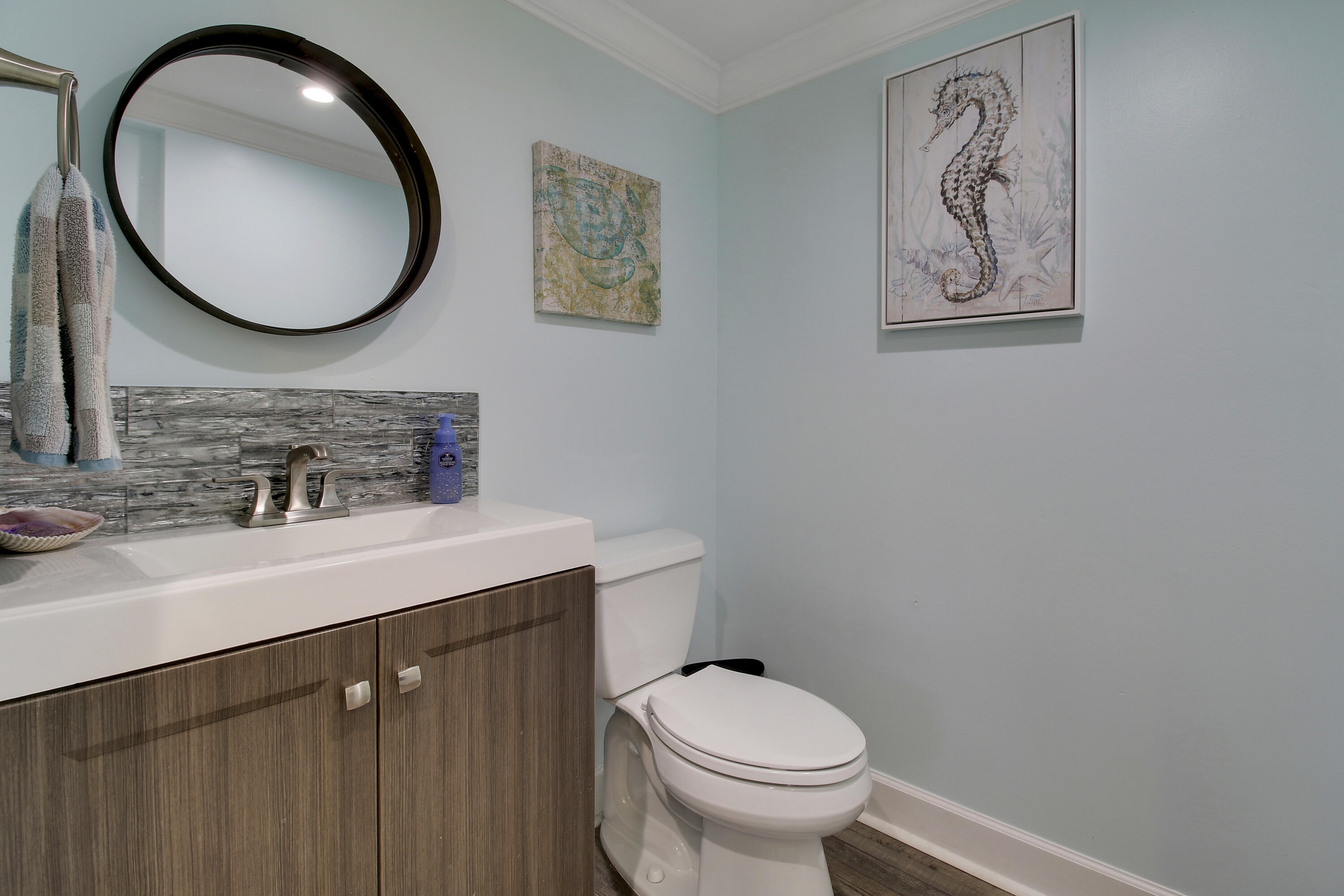 110 N Delaware Boulevard 8b Property Photo 19