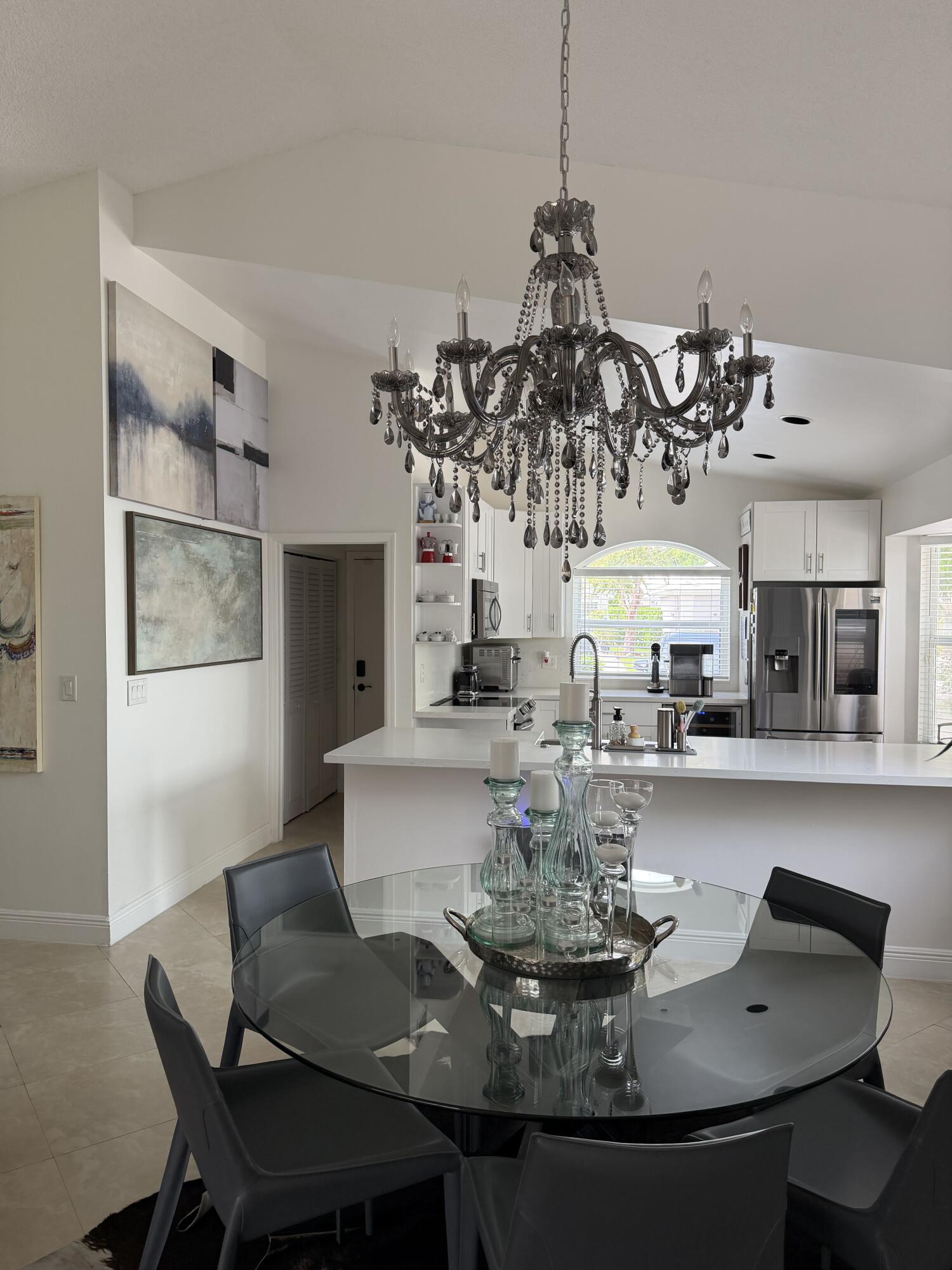 1101 Wilshire Circle E Property Photo 29