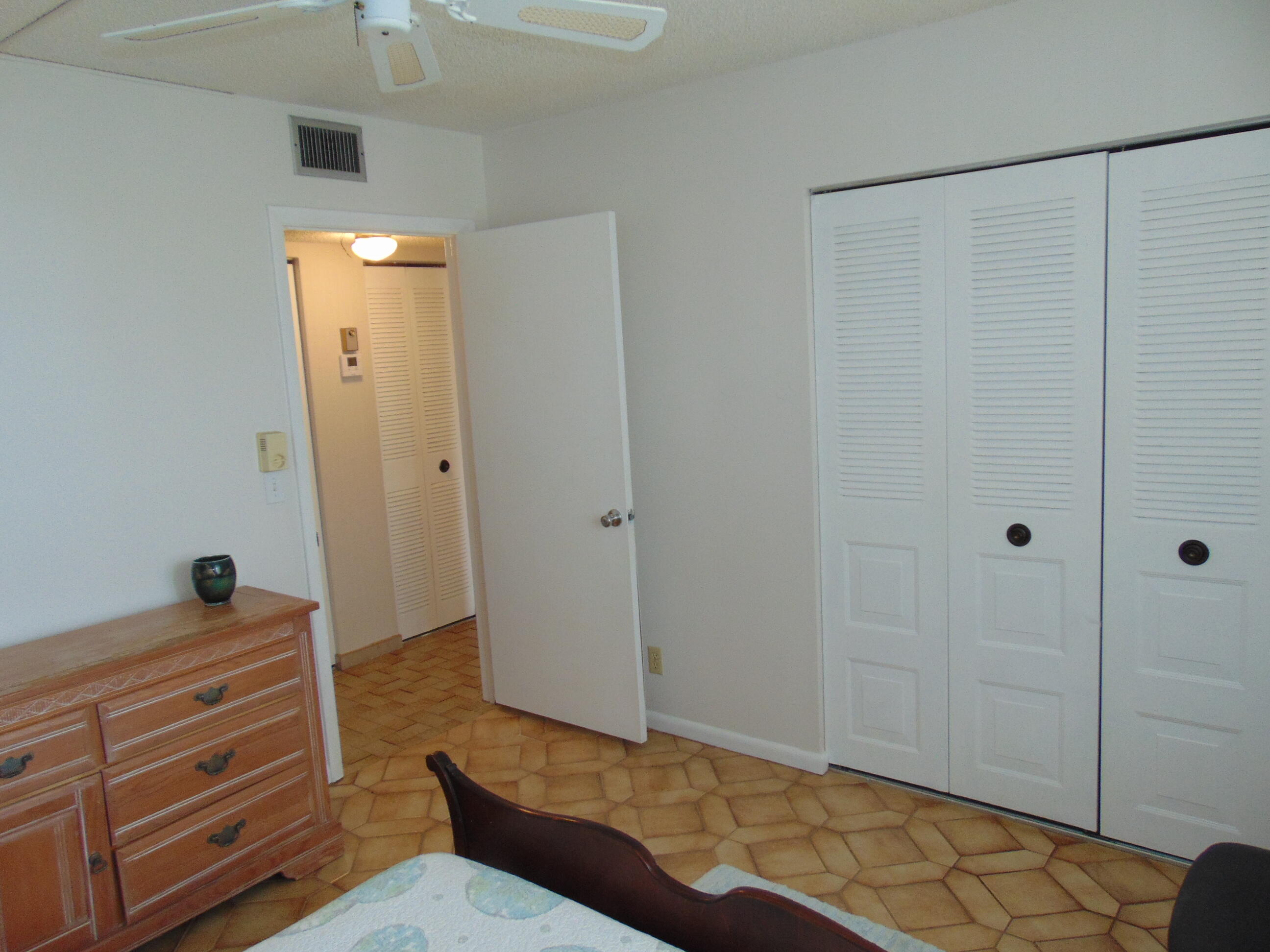 7624 Nw 18th Street 407 Property Photo 26