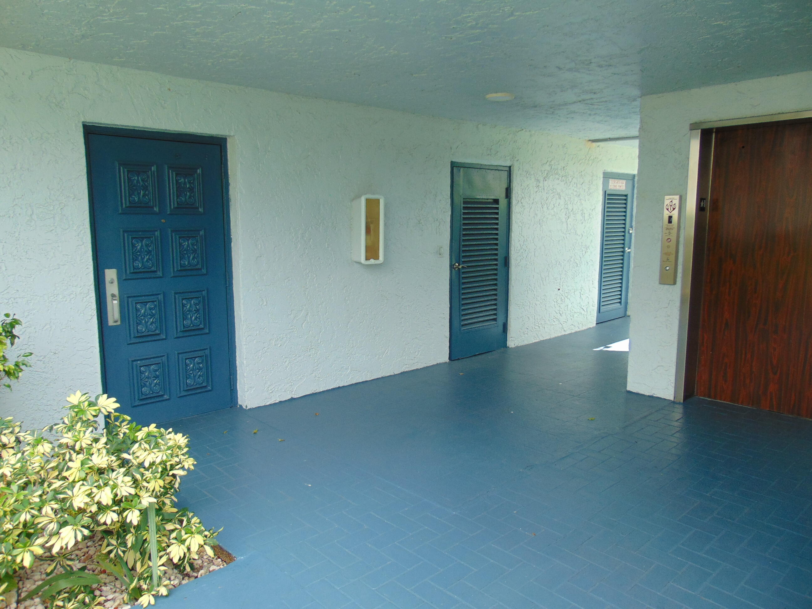7624 Nw 18th Street 407 Property Photo 38