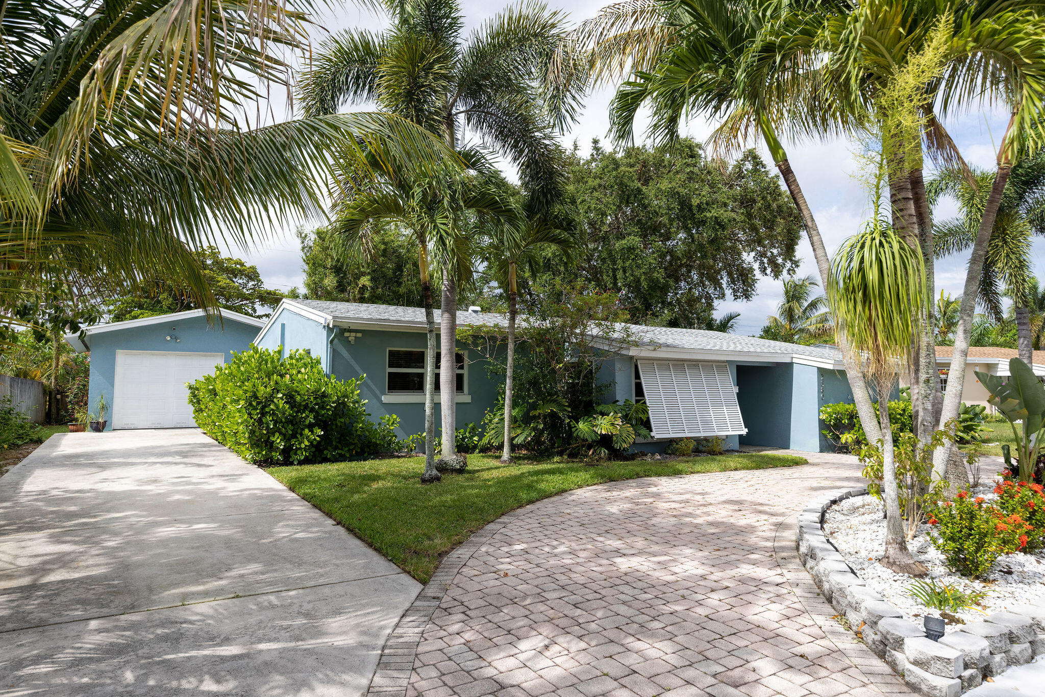2380 Sw 15th Street Property Photo 3