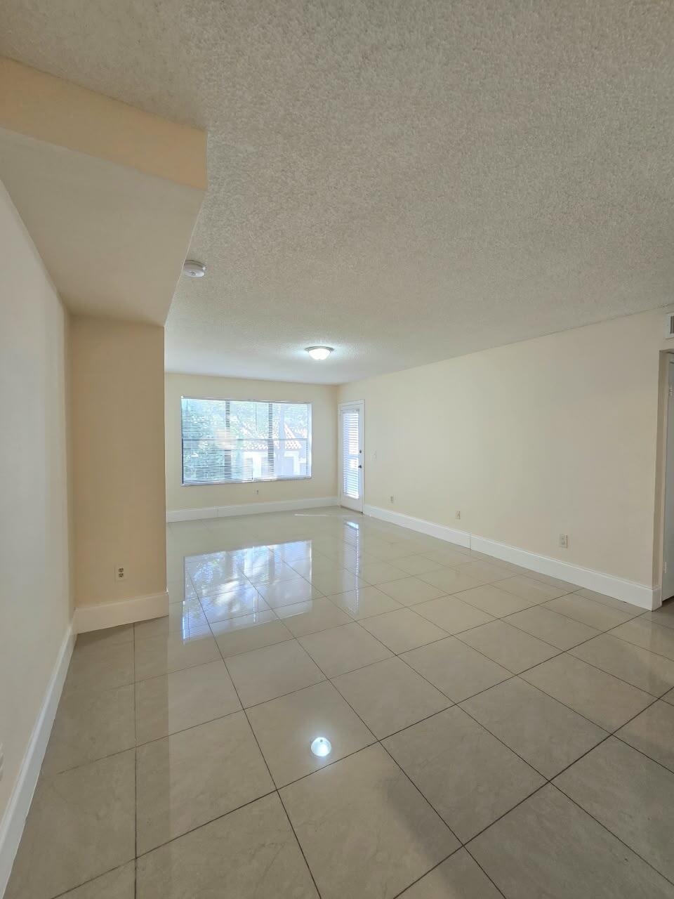 B26078429 Property Photo 4