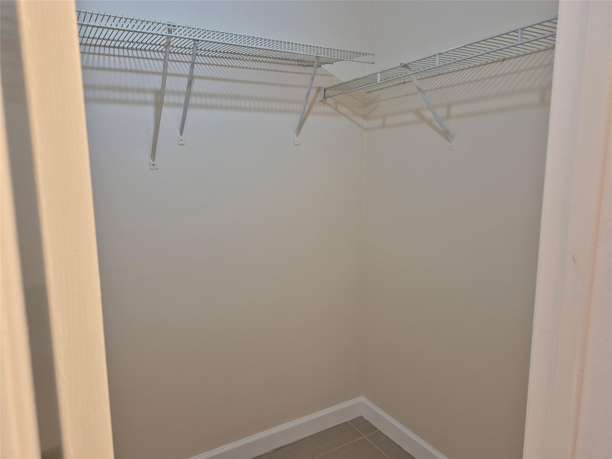 B26078429 Property Photo 7