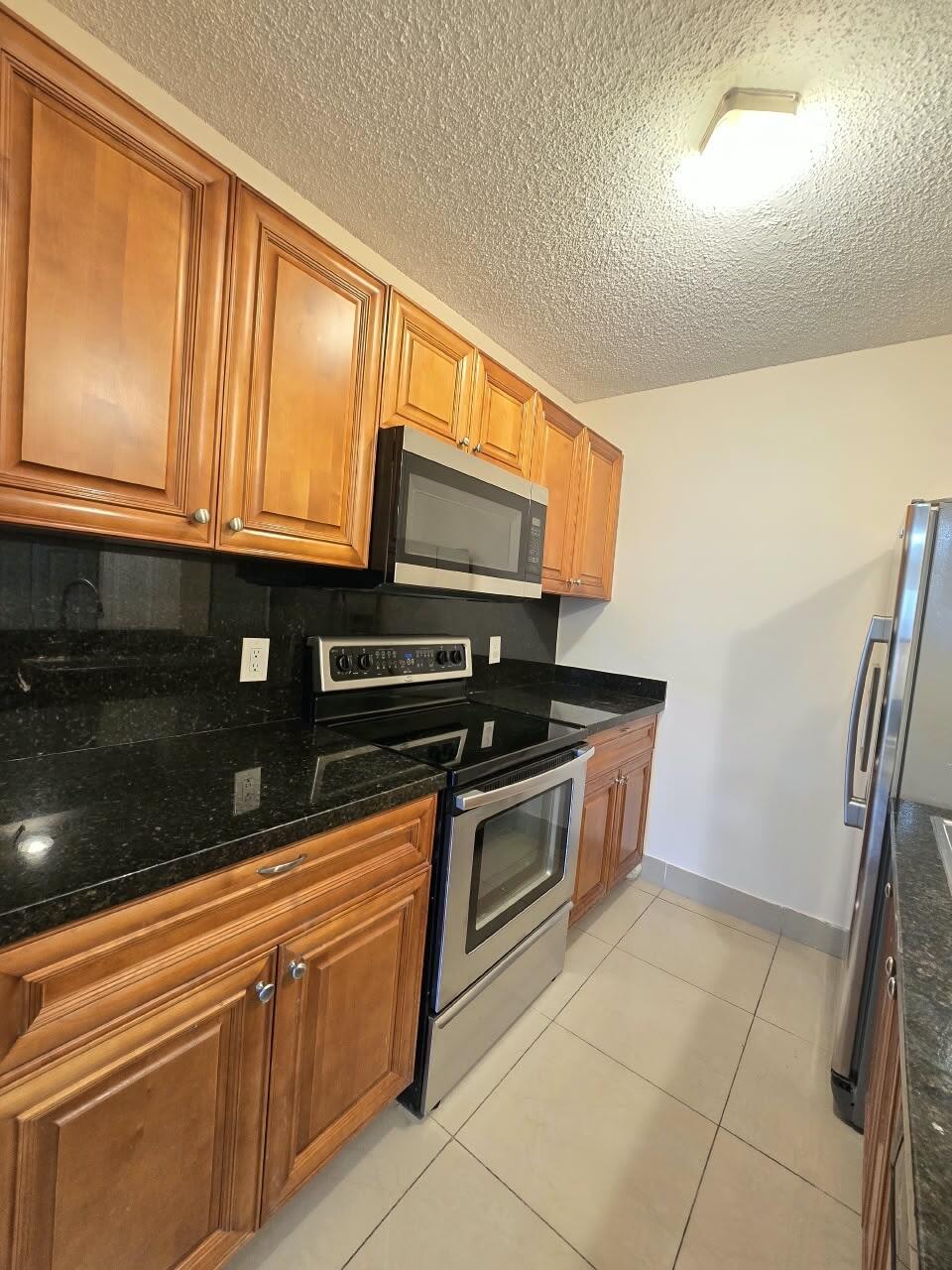 B26078429 Property Photo 7