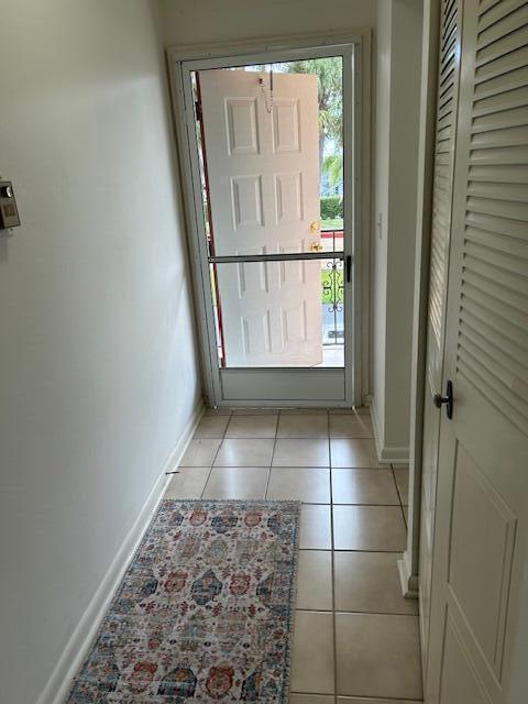 1903 Sw Palm City Road Sw H Property Photo 2