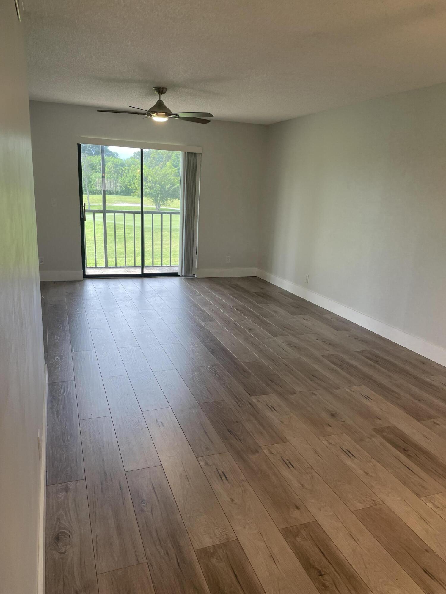 7101 Golf Colony Court 201 Property Photo 3