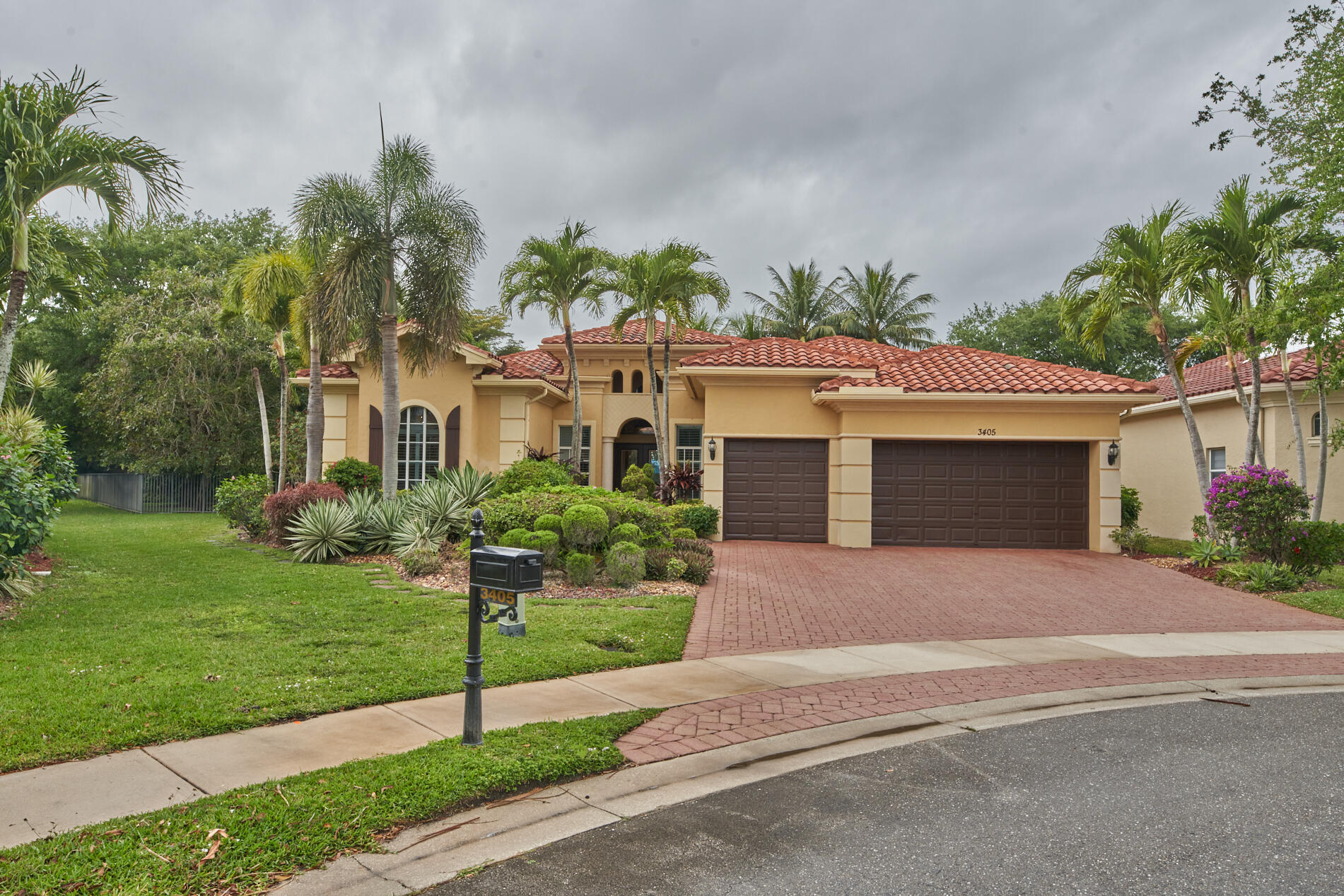 3405 Lago De Talavera Property Photo 1