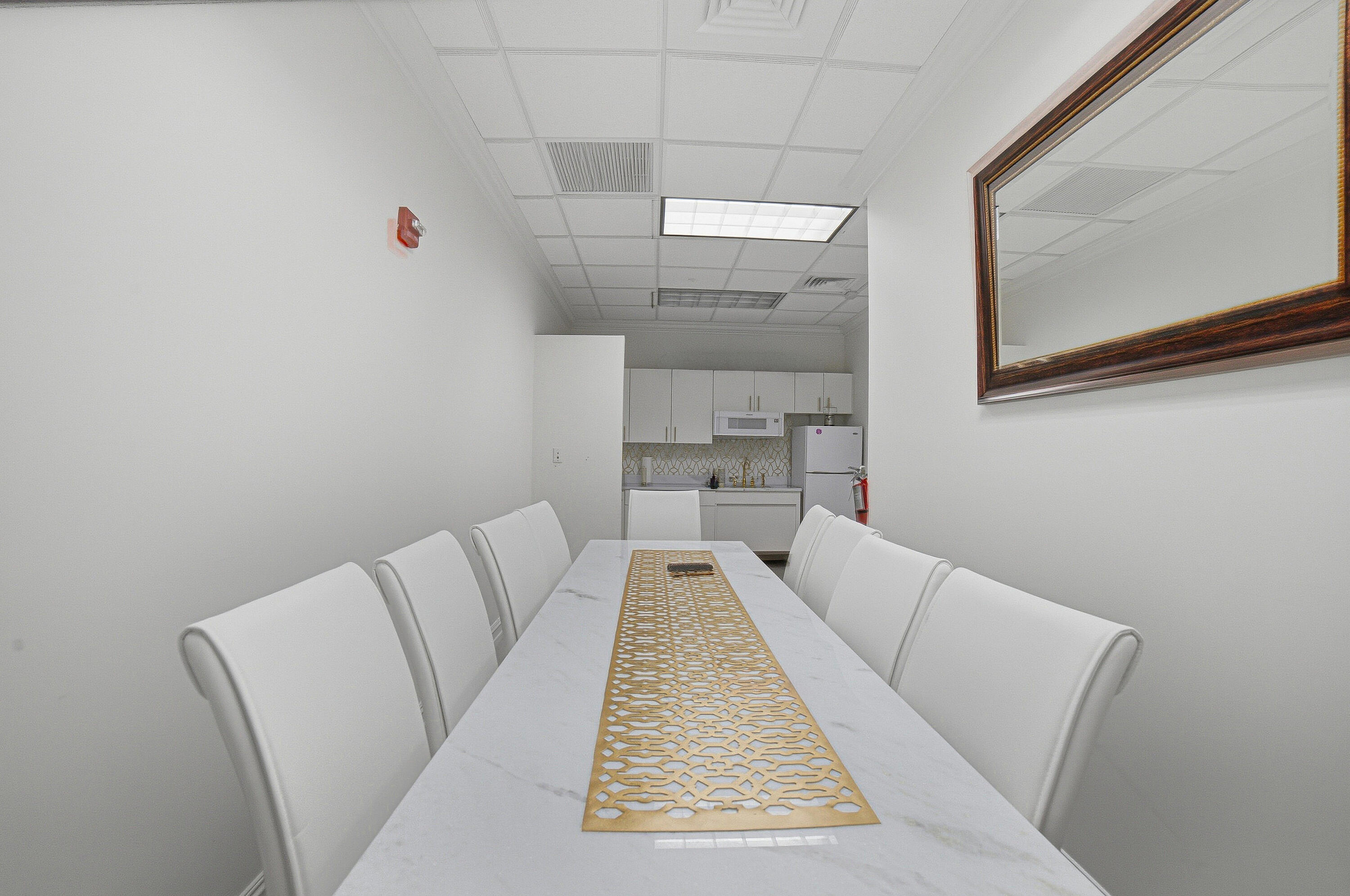 1880 N Congress Avenue 314 Property Photo 20