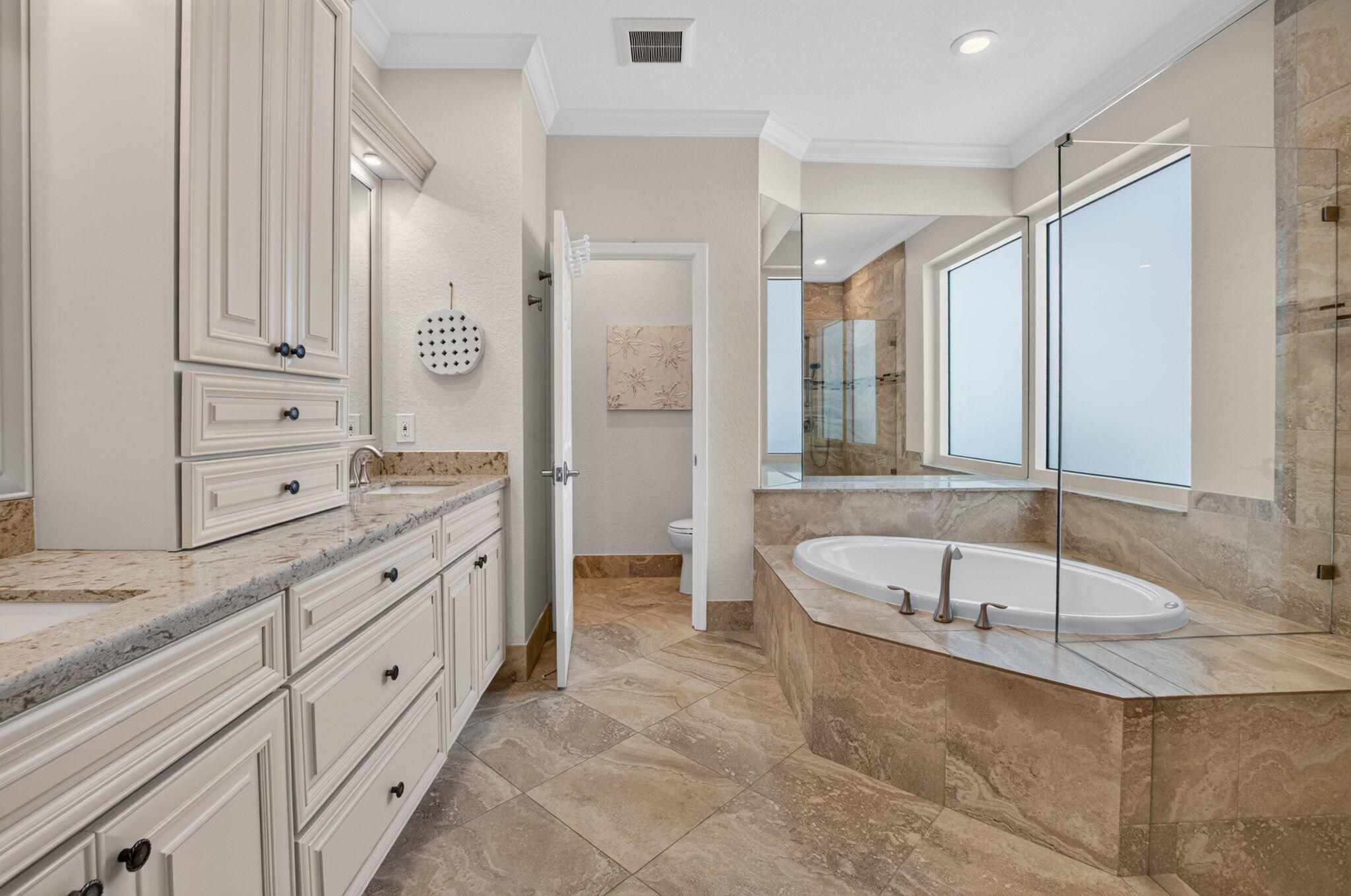 7581 Doubleton Drive Property Photo 33