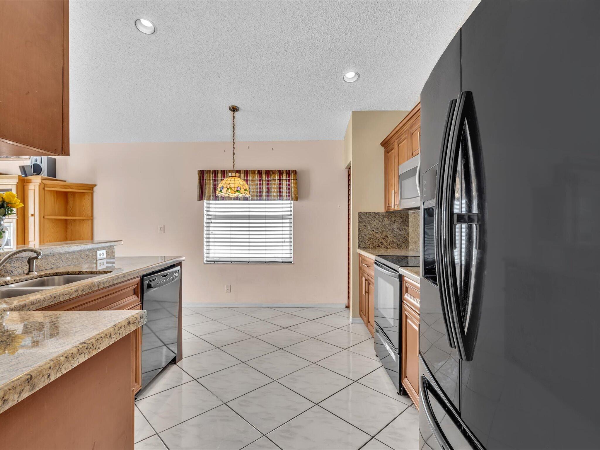 12535 Sw 7th Place Property Photo 23